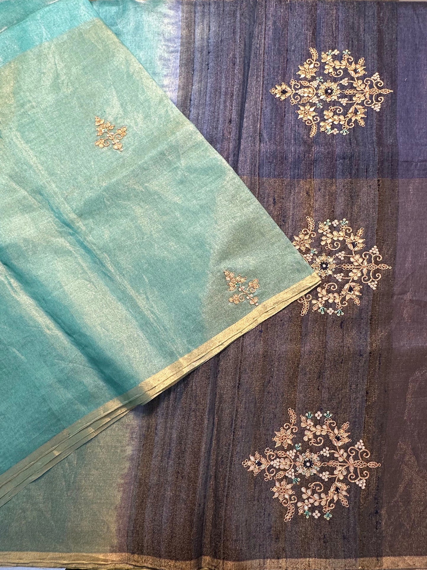 Firozi Tussar Saree With Zari Work