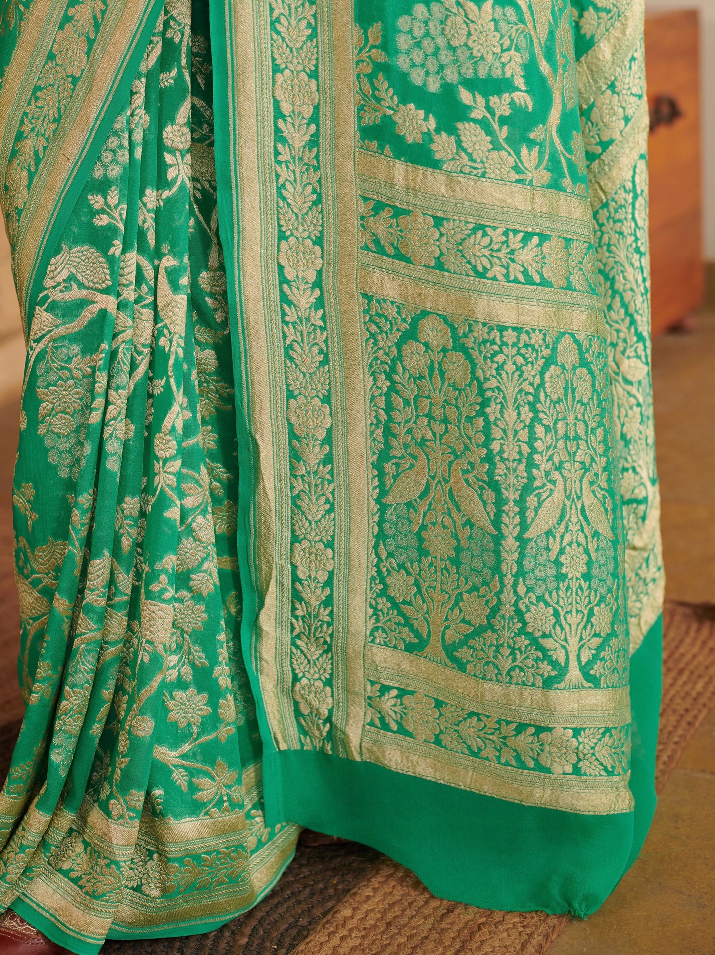 Khaddi Jaal Pure Georgette Saree