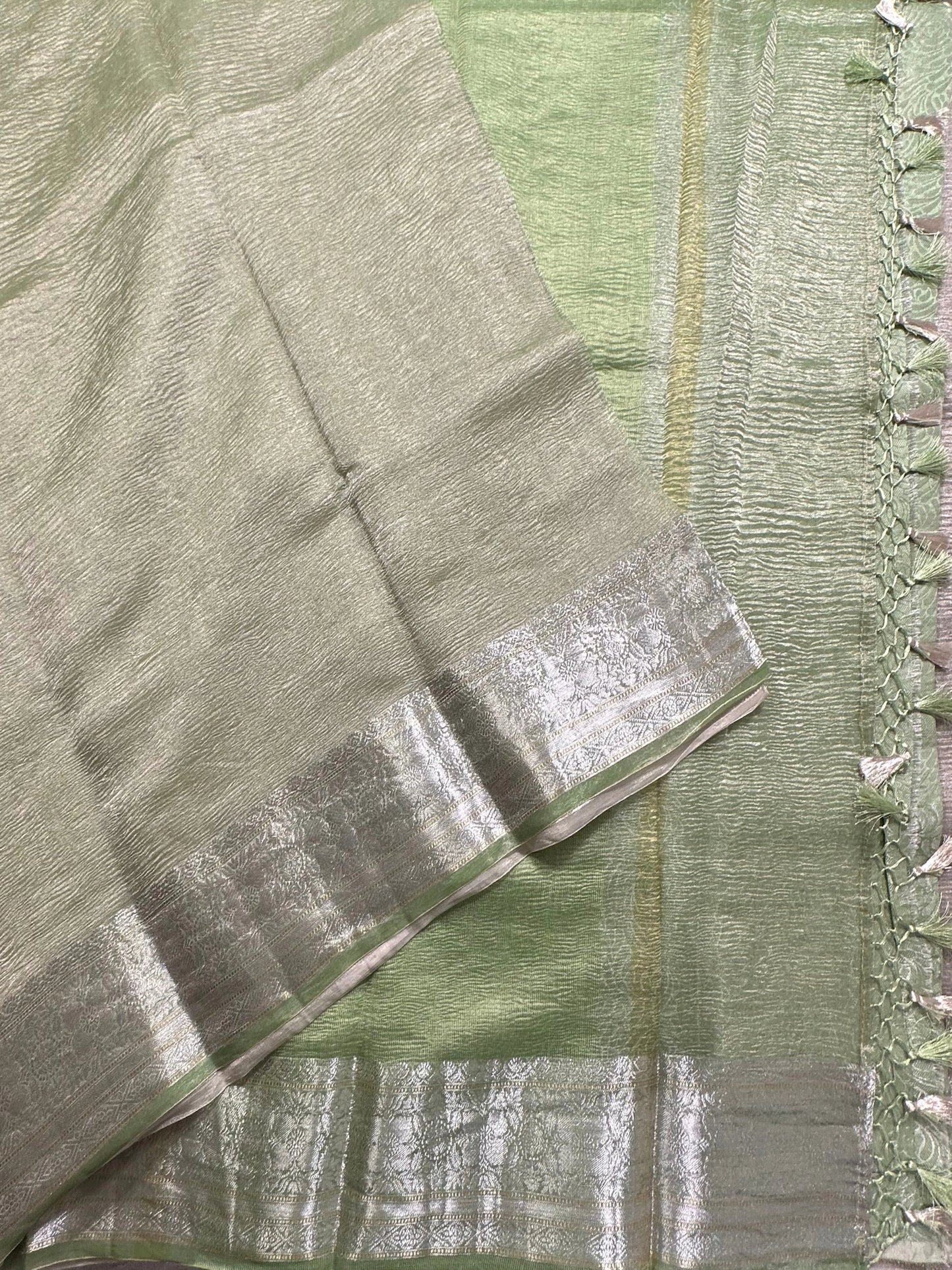 Pista Green Pure Tissue Crush Saree