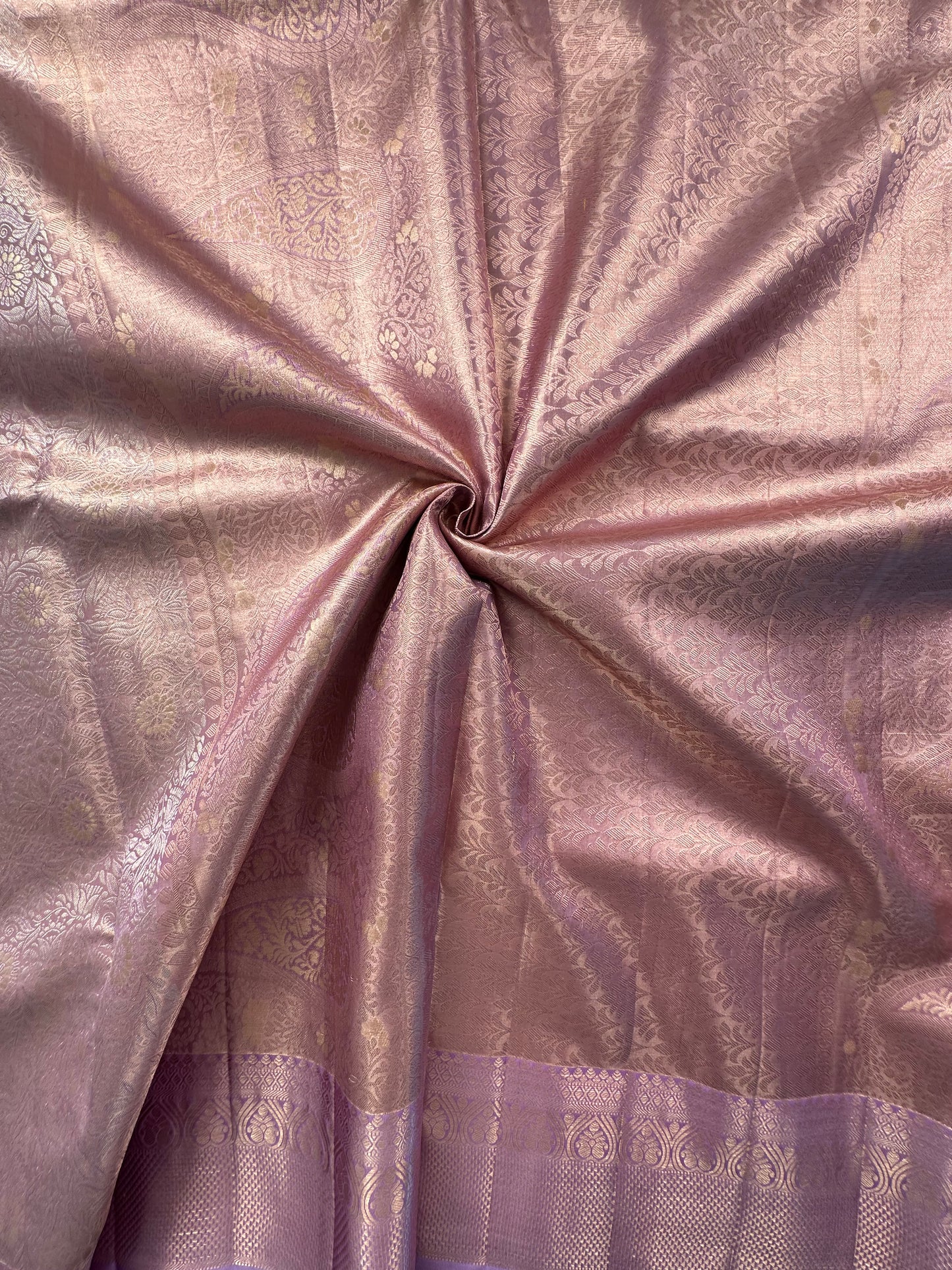 Lilac Handloom Jamawar Pure Tissue Silk Saree