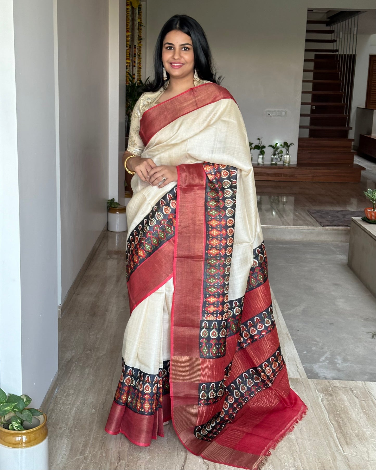 Cream Shantiniketan Print Tussar Silk Saree