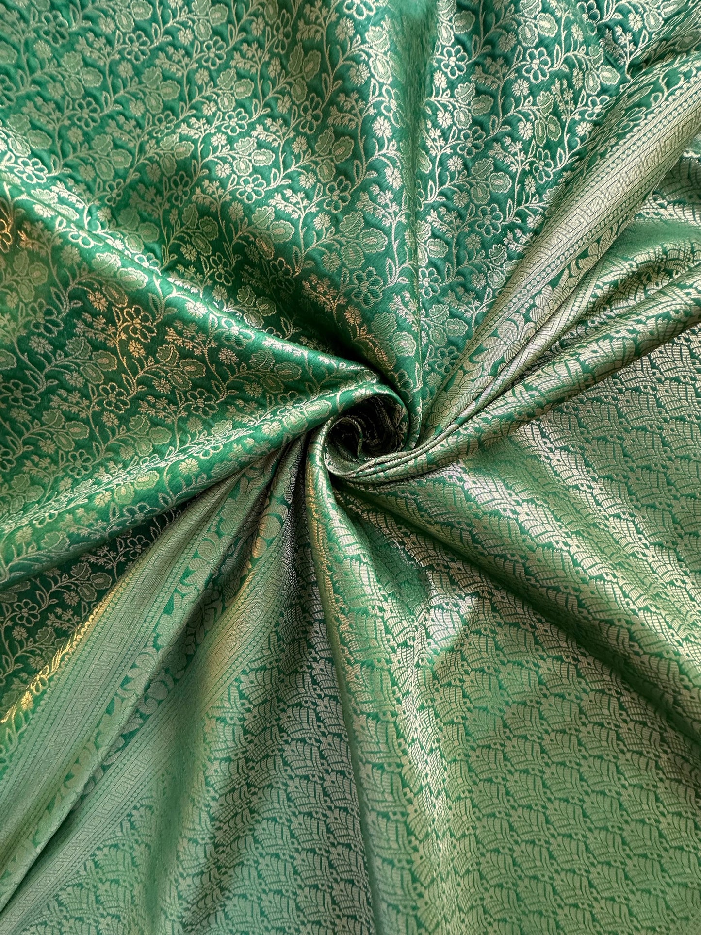 Green Jamawar Artificial Silk Saree