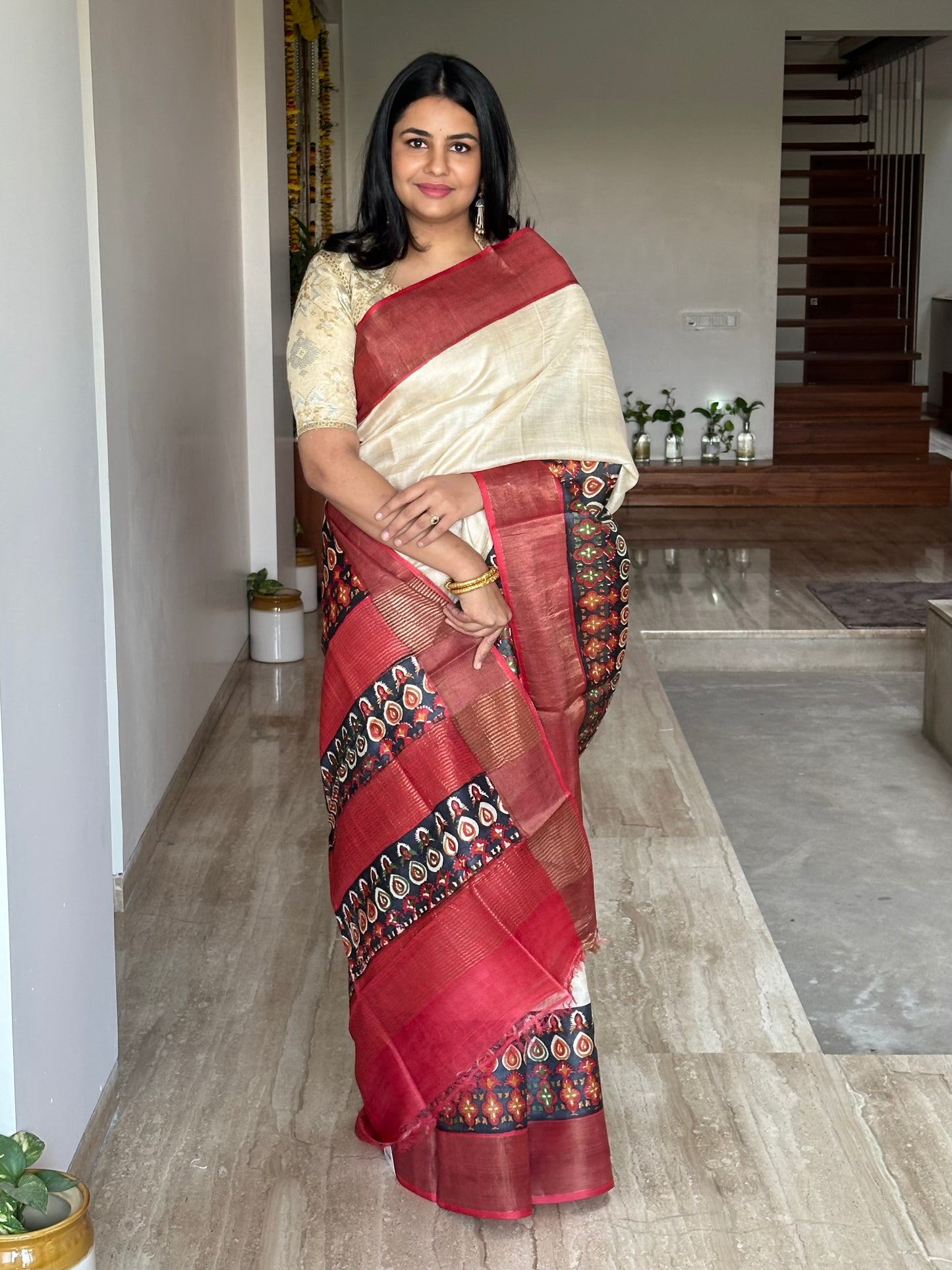 Cream Shantiniketan Print Tussar Silk Saree