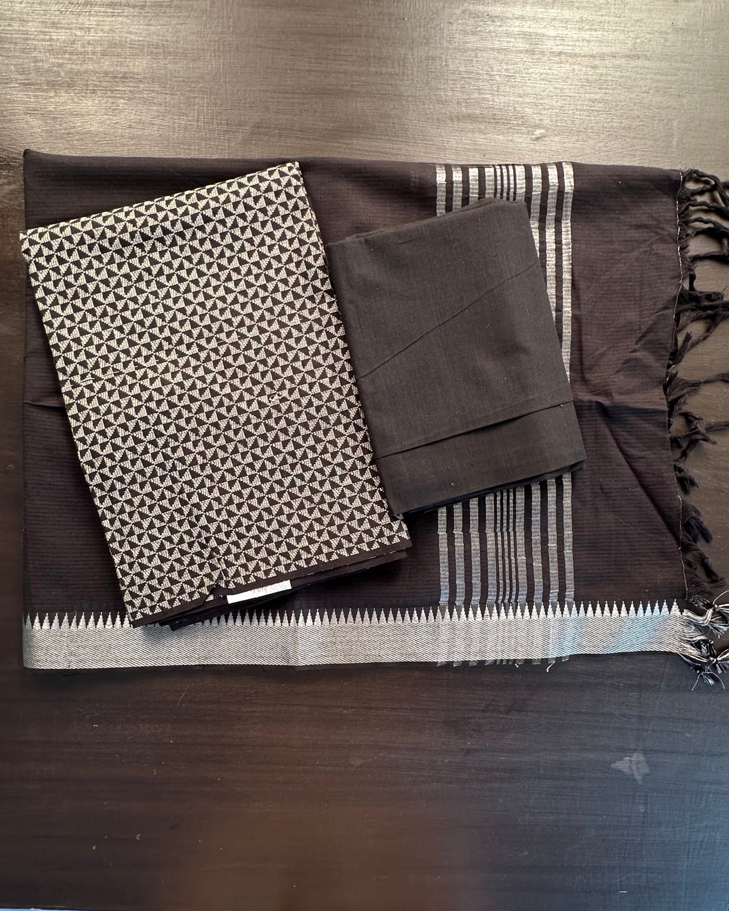 Jacquard Pure Handloom Cotton Suit