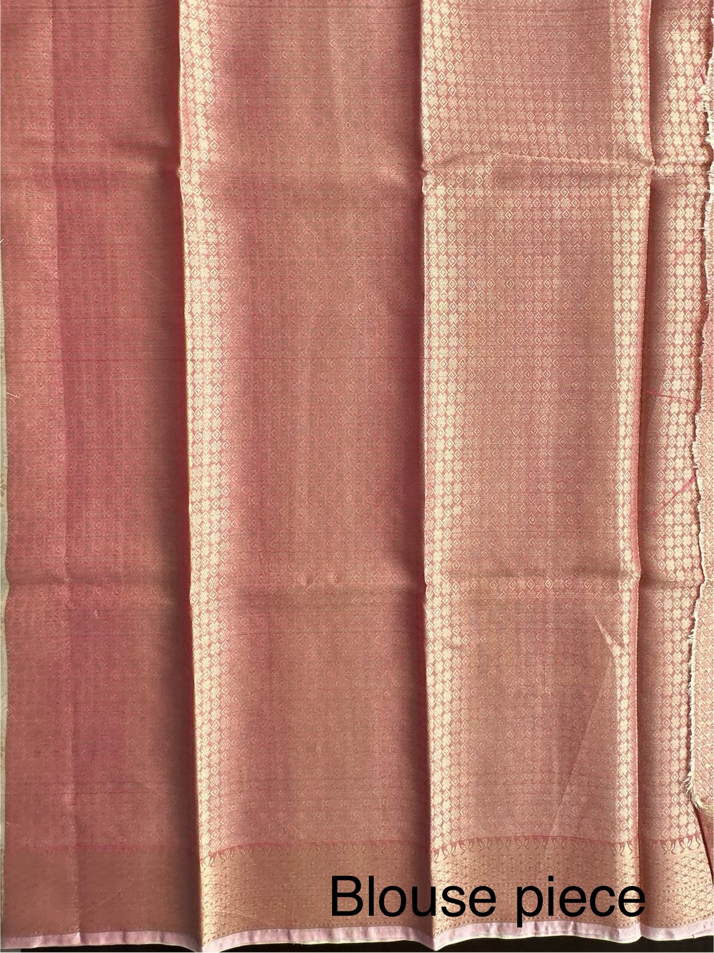 Ishpreet Tissue Saree