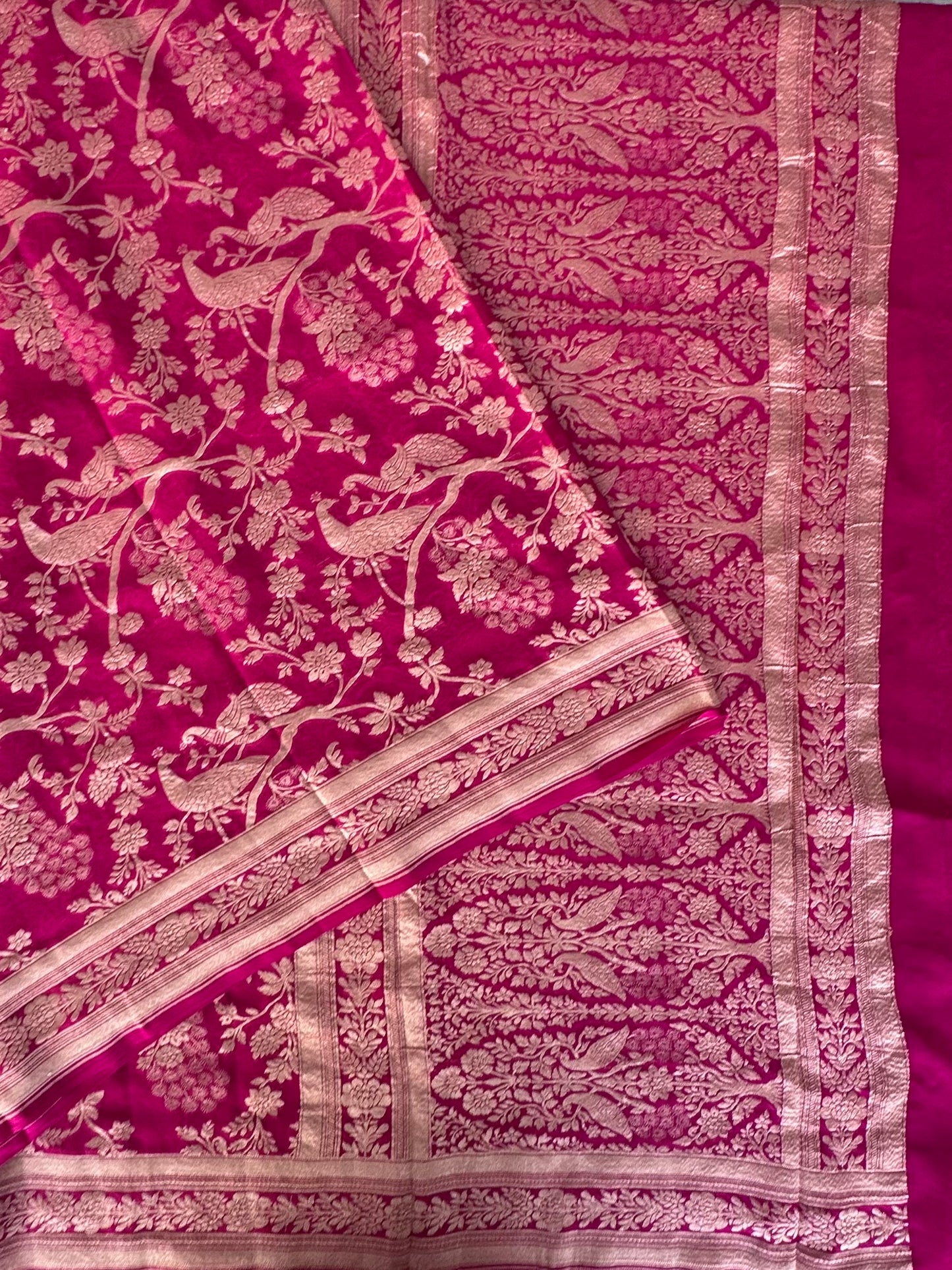 Khaddi Jaal Pure Georgette Saree