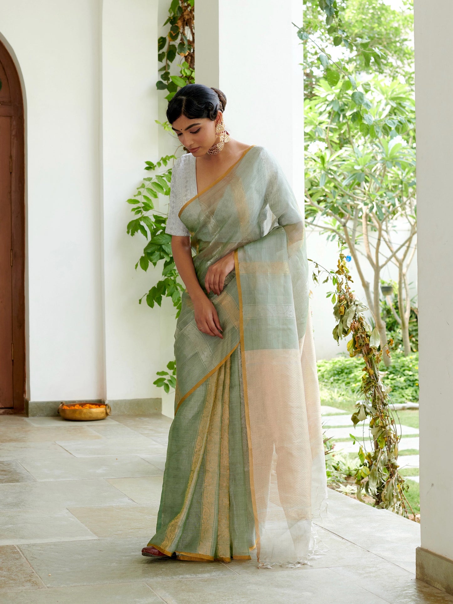 Jacquard Pure Tissue Silk Saree