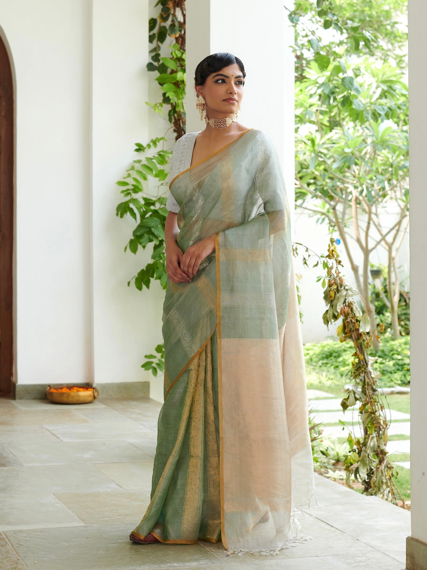 Jacquard Pure Tissue Silk Saree