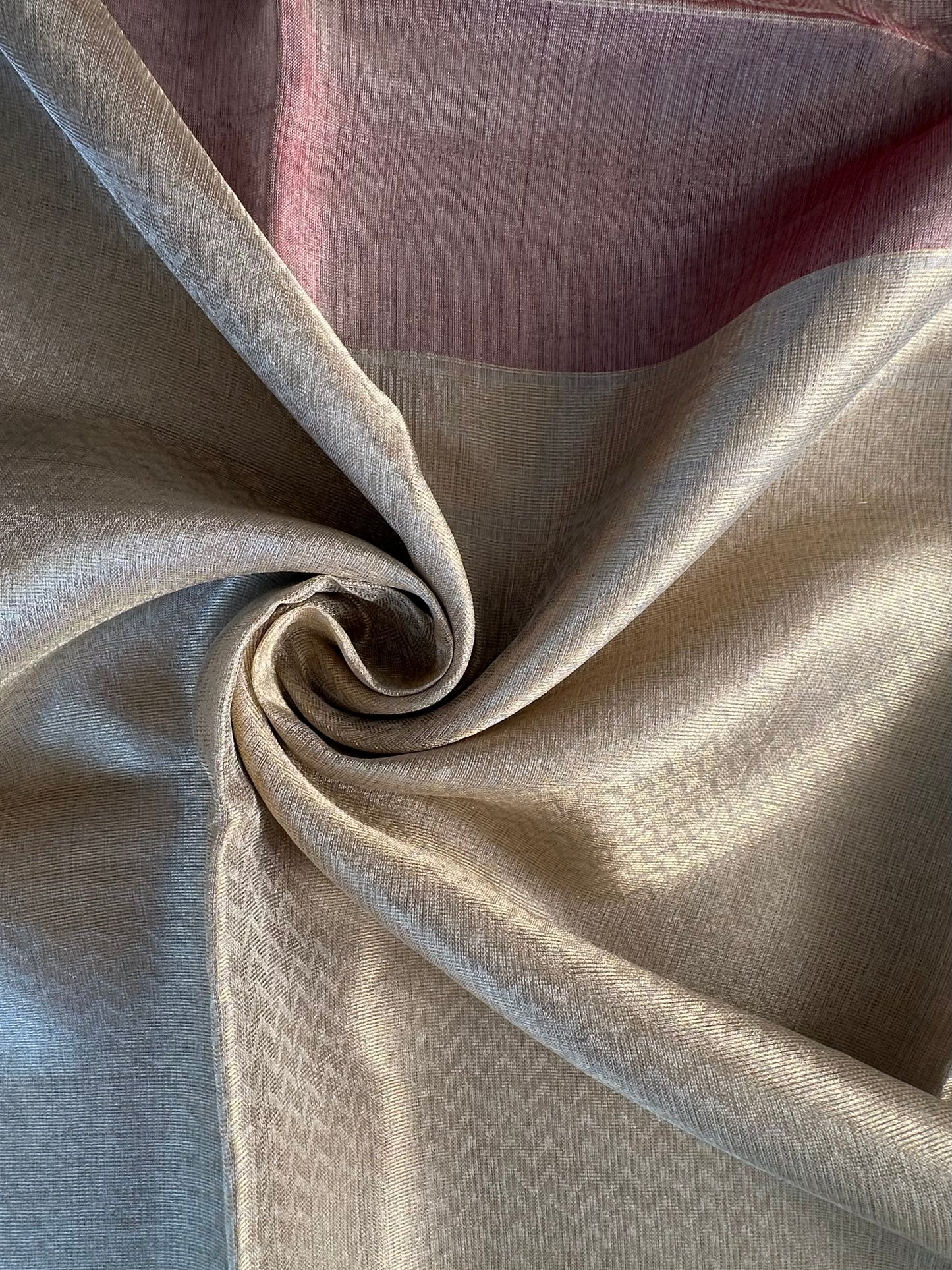 Jacquard Pure Tissue Silk Saree