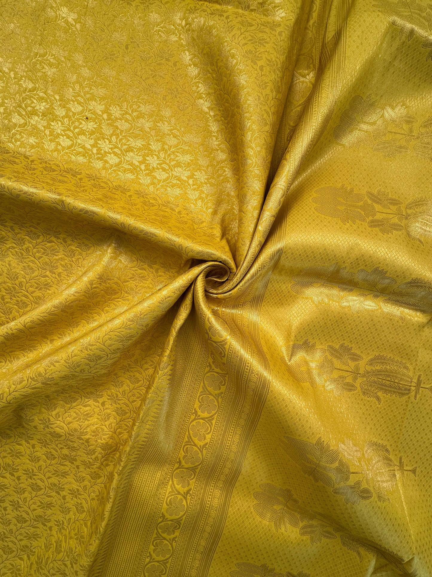 Yellow Jamawar Art Silk Saree
