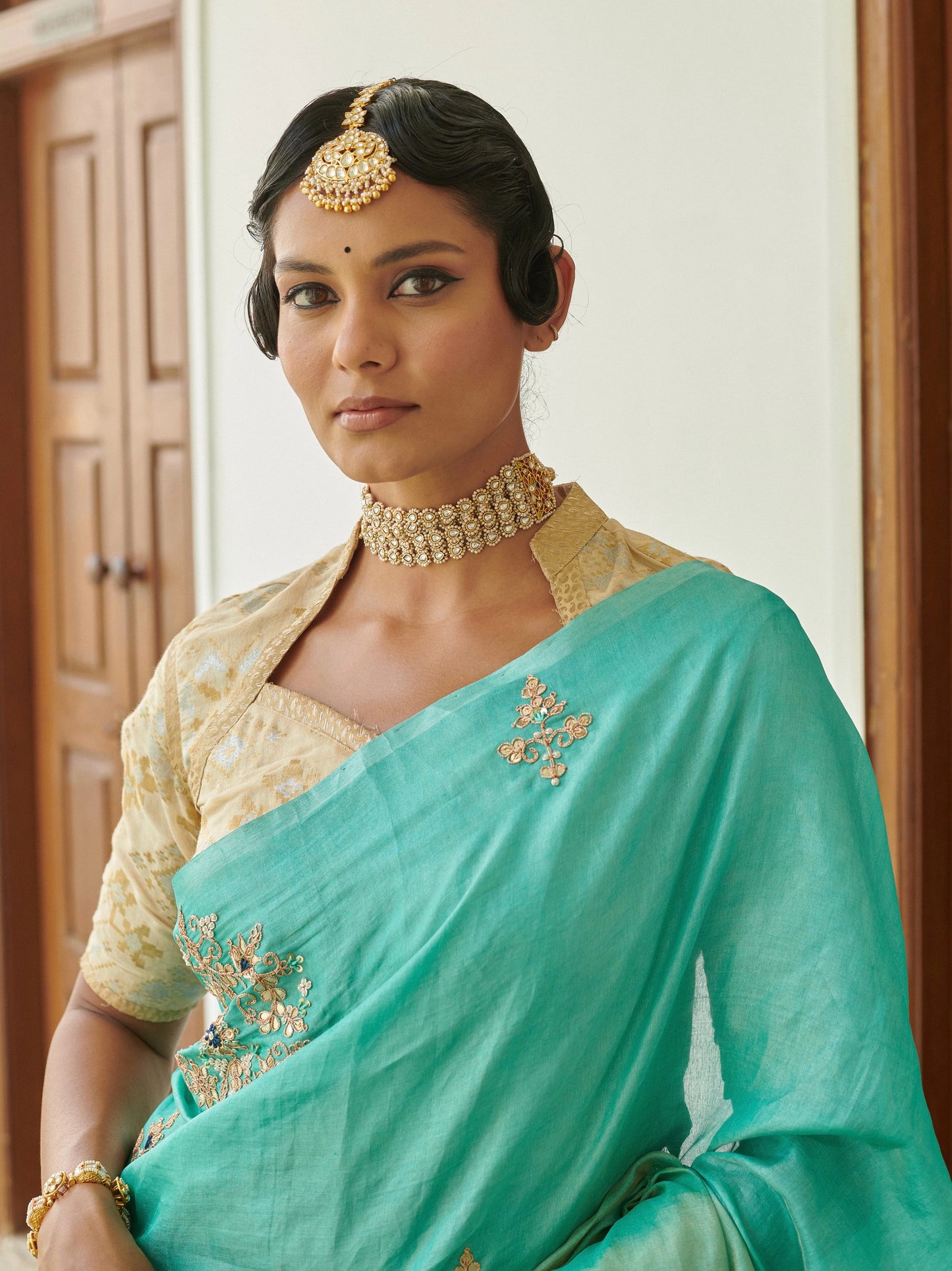 Firozi Tussar Saree With Zari Work