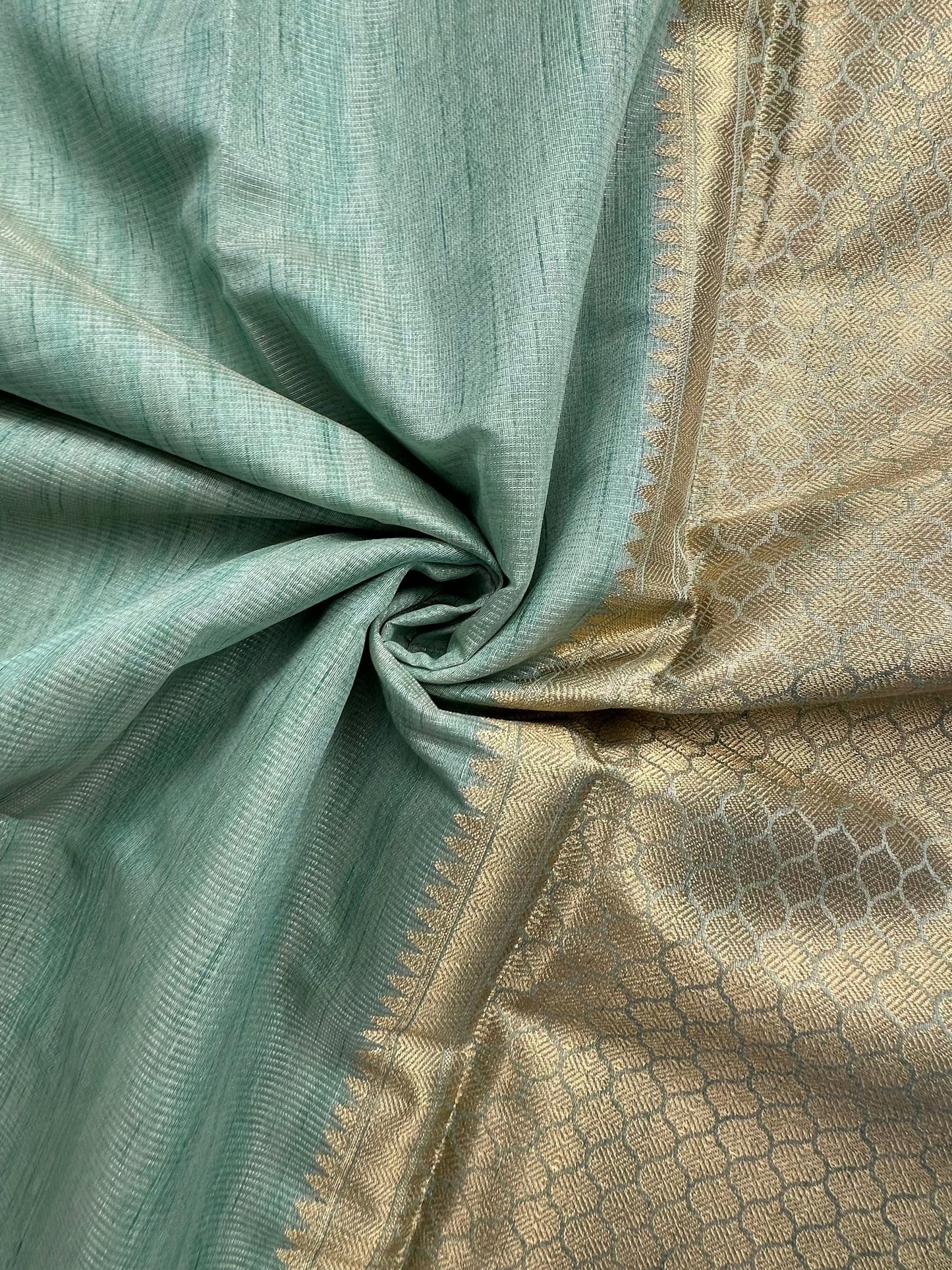 Green Ananya Tissue Saree