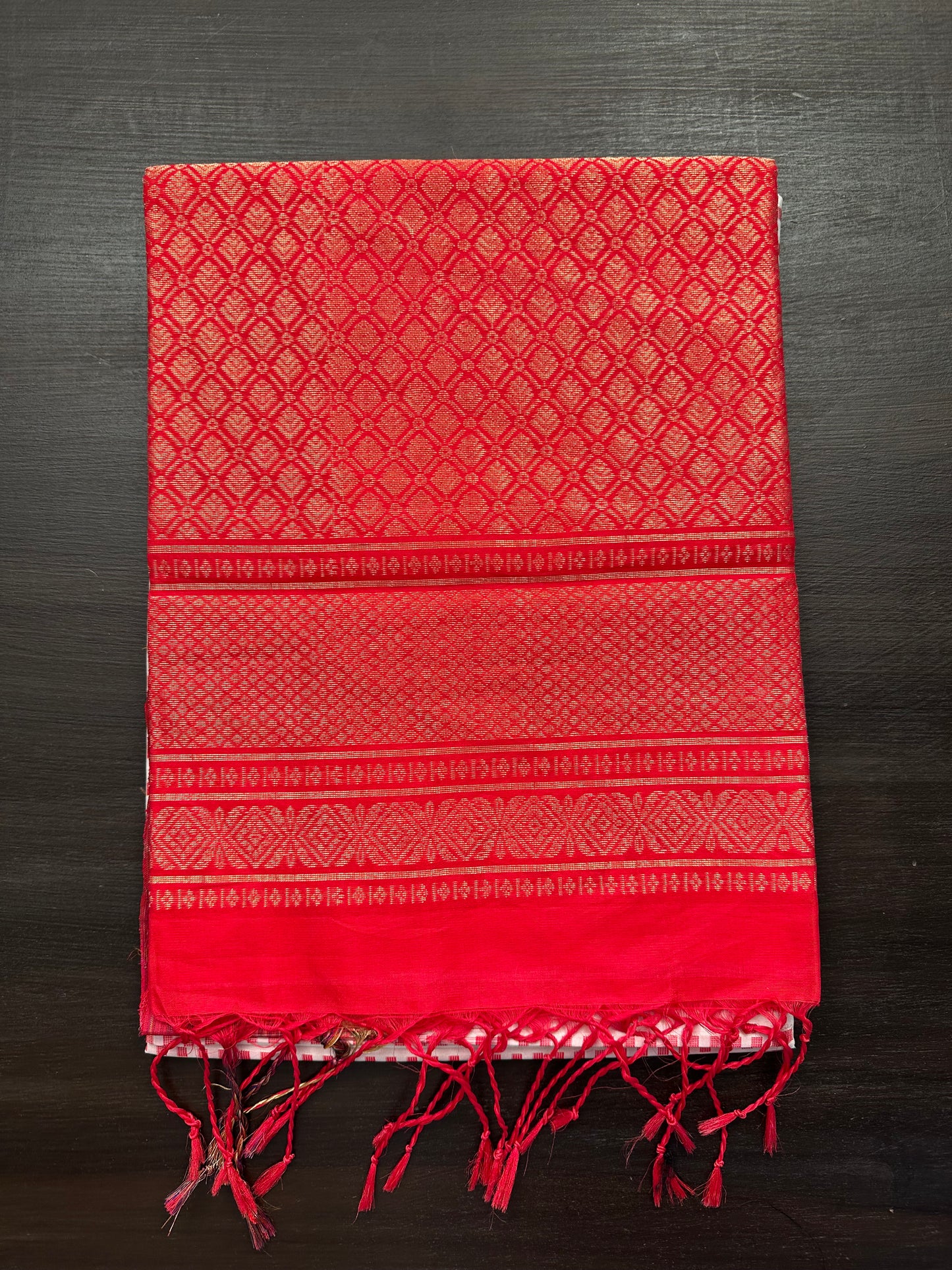 Off White-Red Pure Handloom Soft Silk Saree