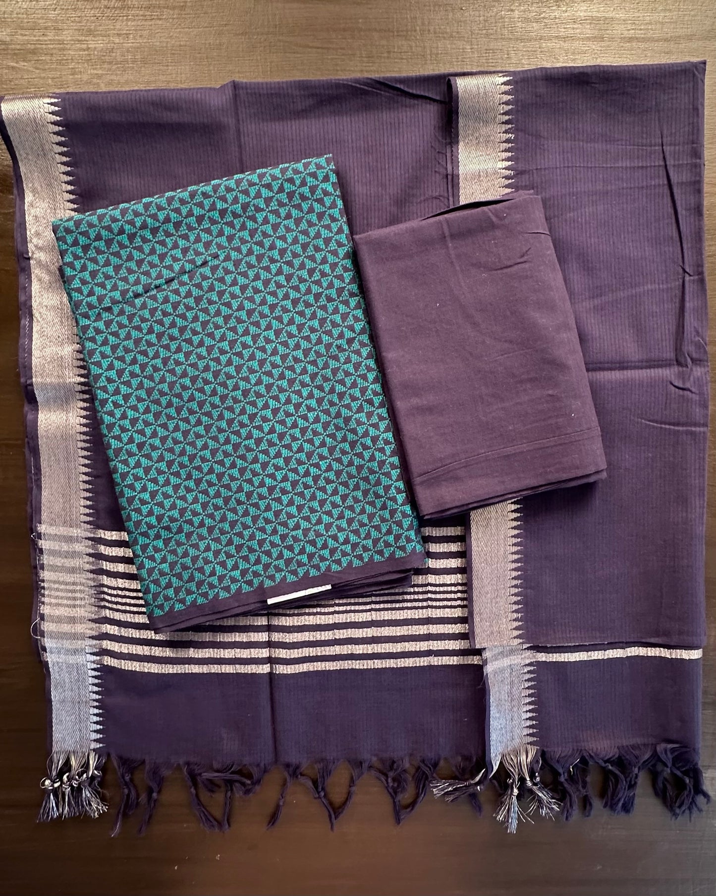 Jacquard Pure Handloom Cotton Suit
