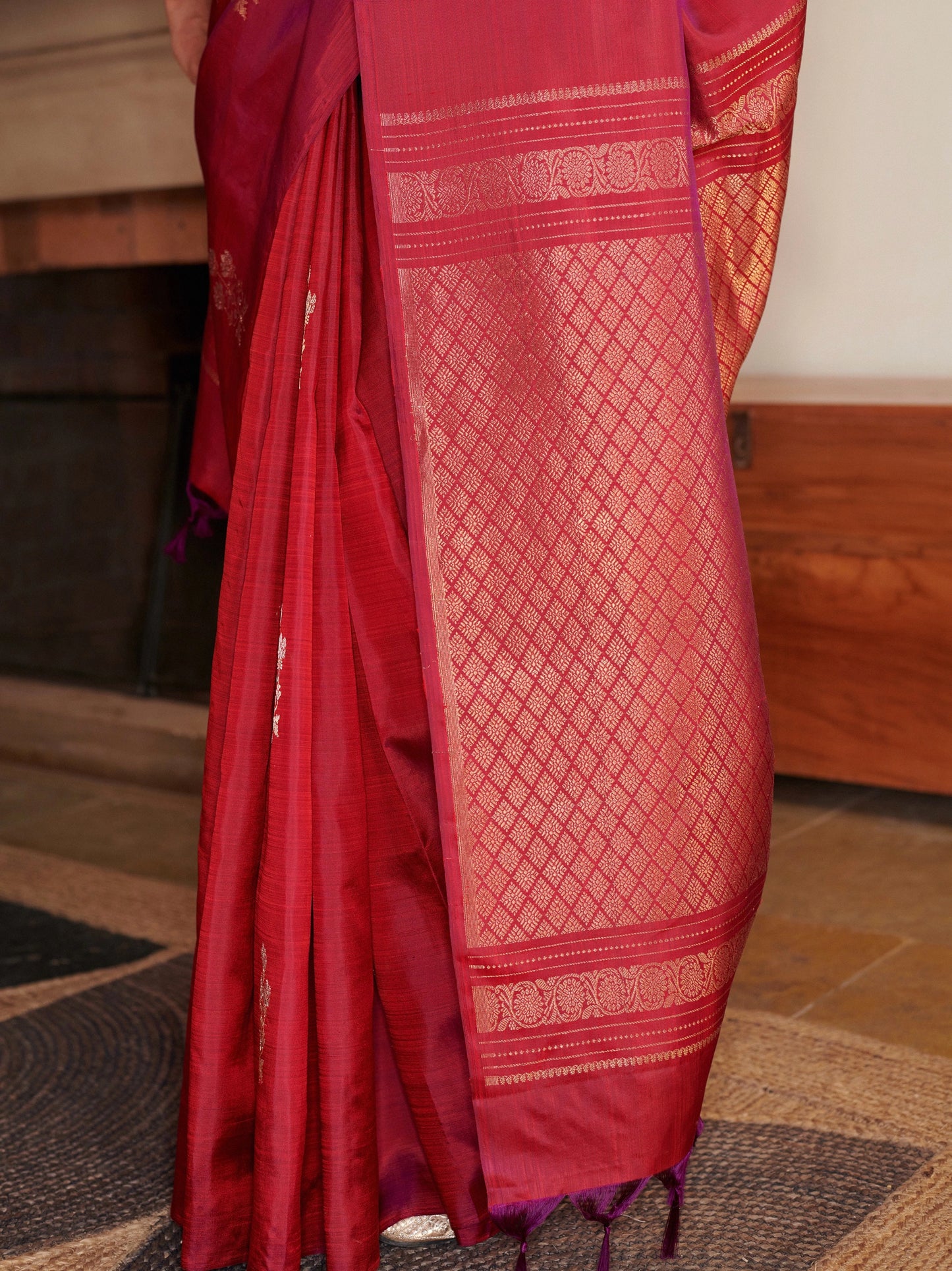 Magenta Handloom Kanjivaram Pure Silk Saree