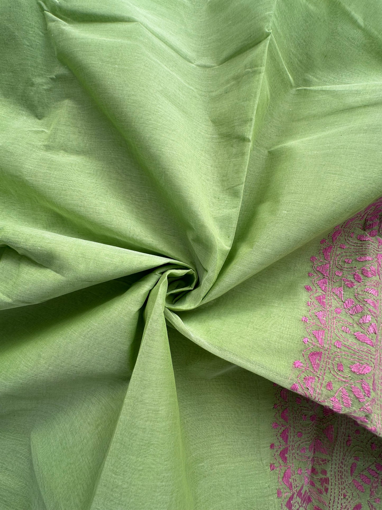 Cotton Saree With Kaantha Embroidery