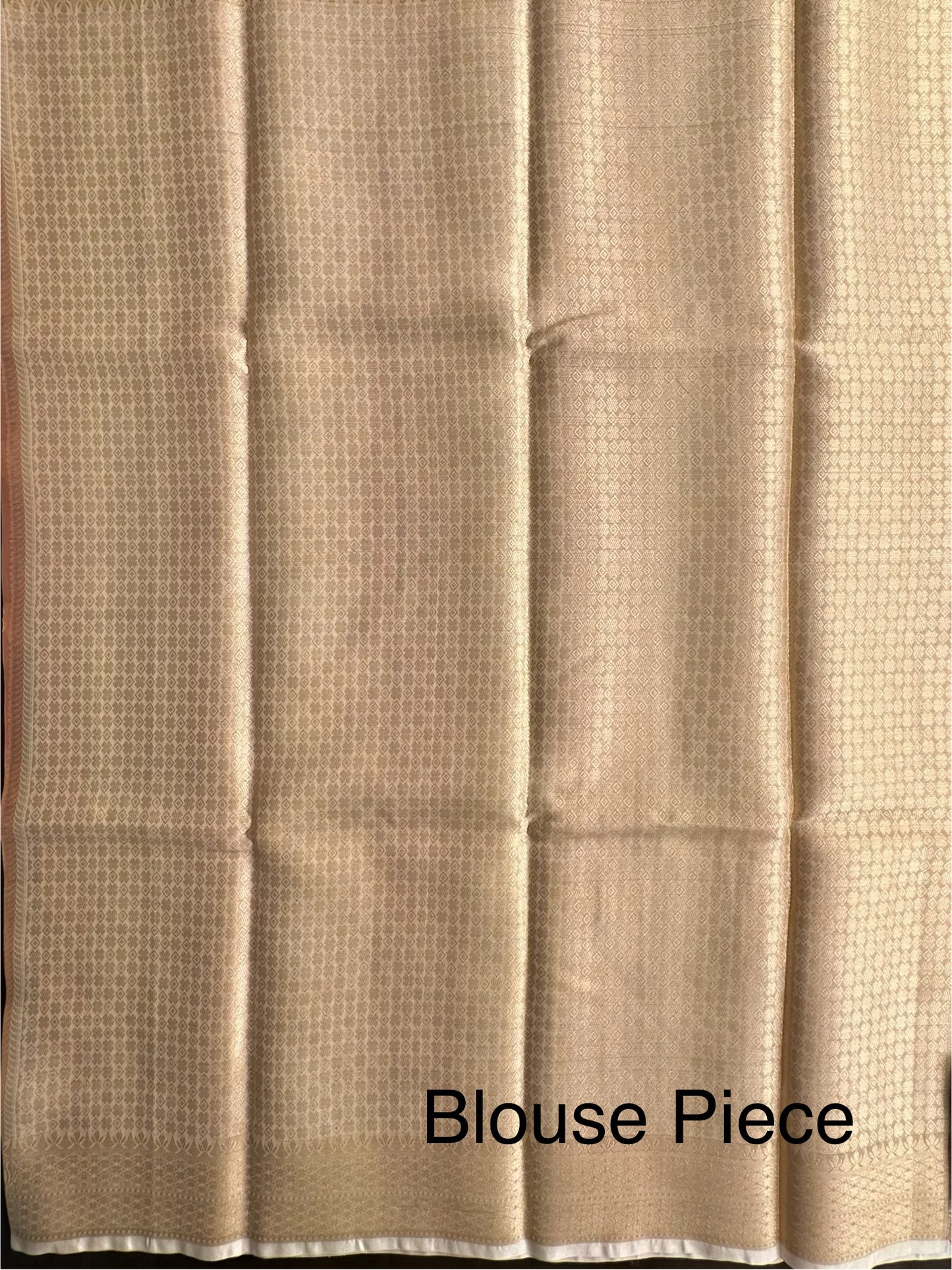 Ishpreet Tissue Saree