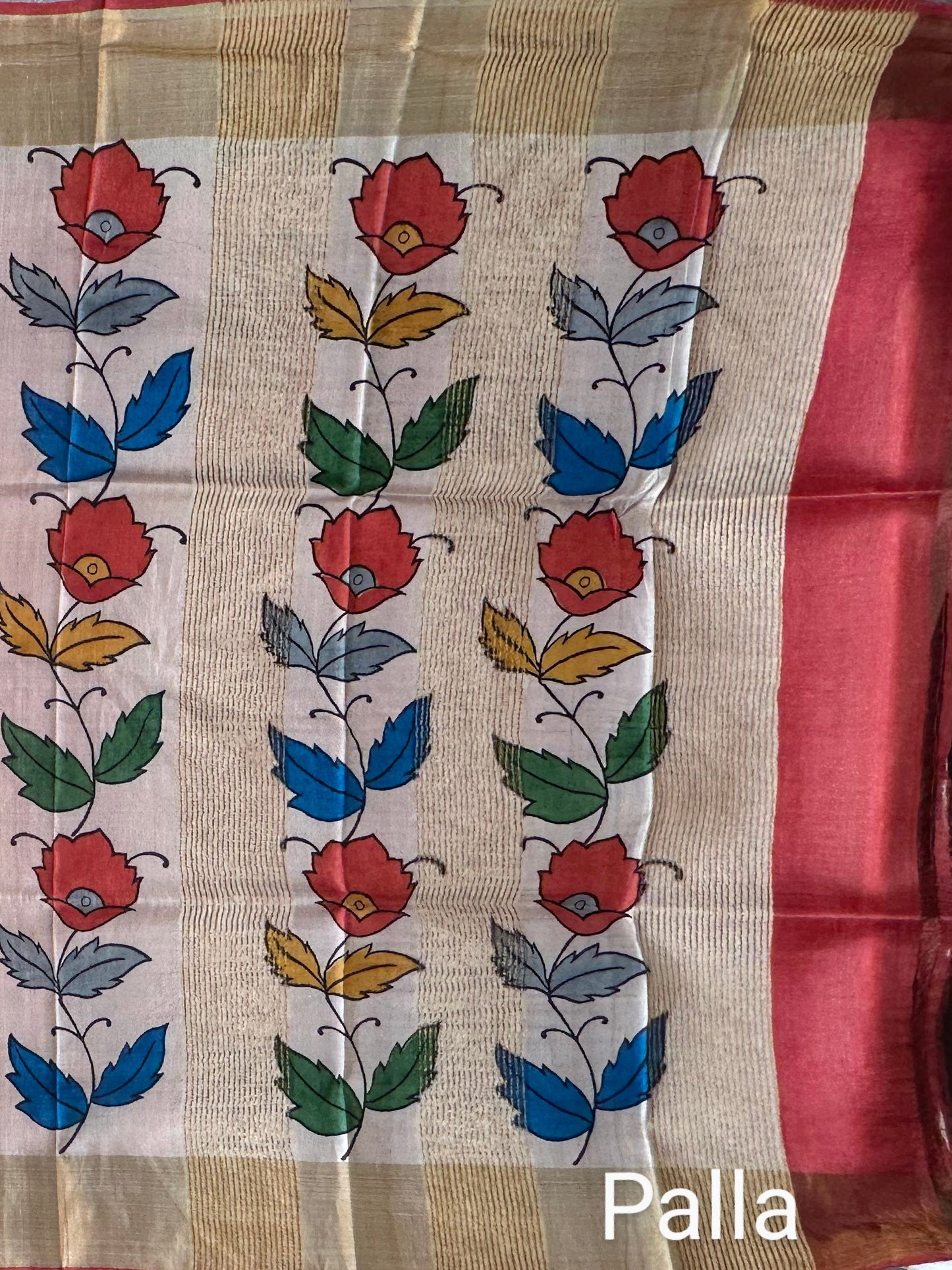 Off-White Floral Print Tussar Silk Saree