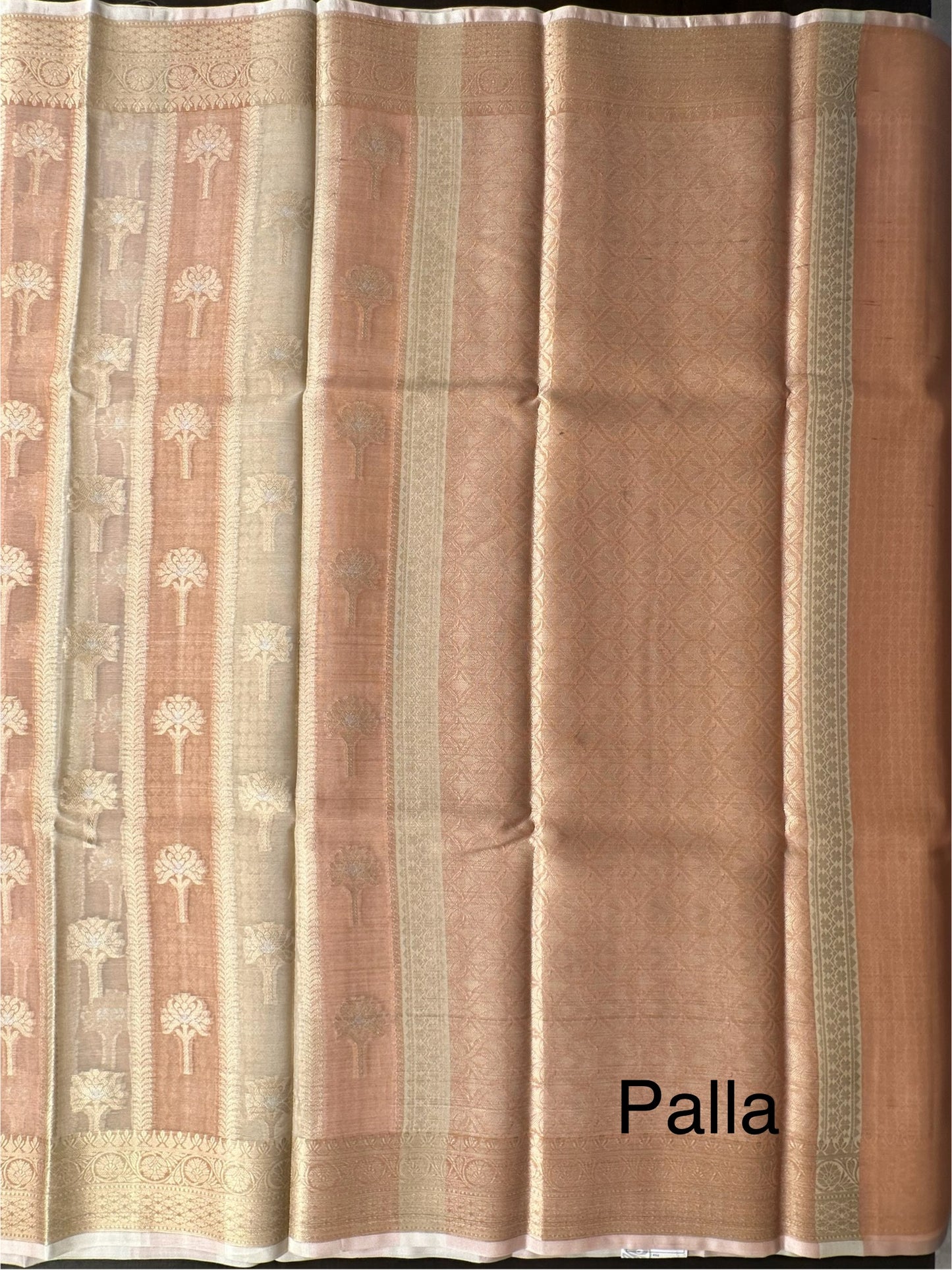 Ishpreet Tissue Saree