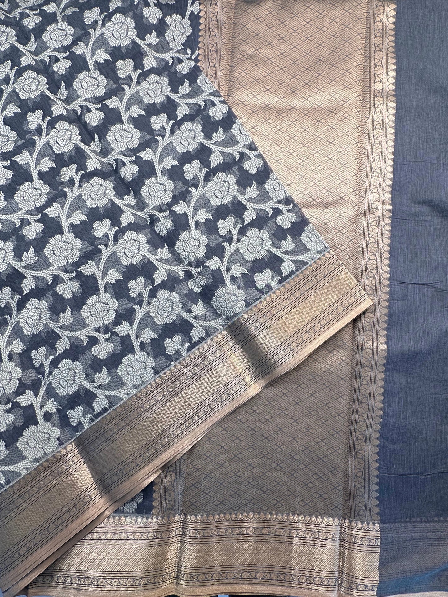Grey Floral Emboss Chanderi Saree
