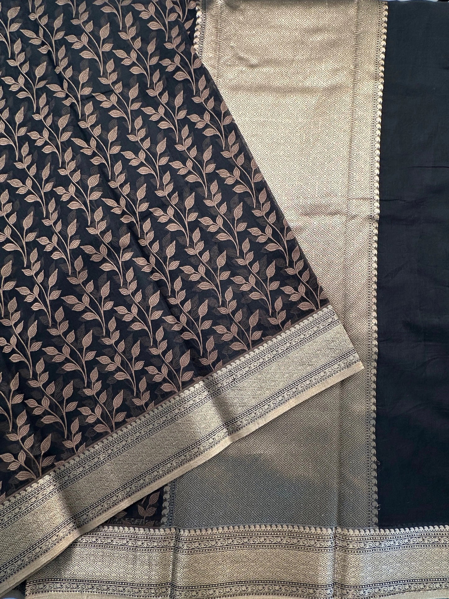 Black Floral Emboss Chanderi Saree