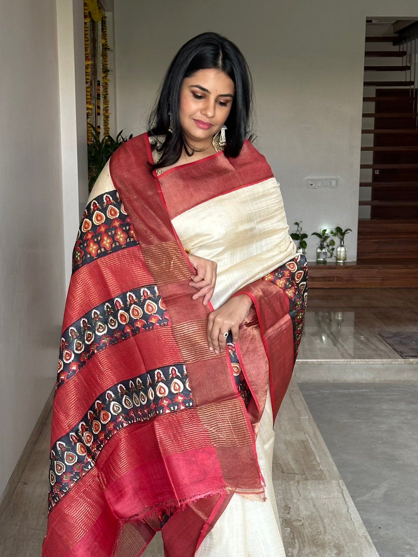 Cream Shantiniketan Print Tussar Silk Saree