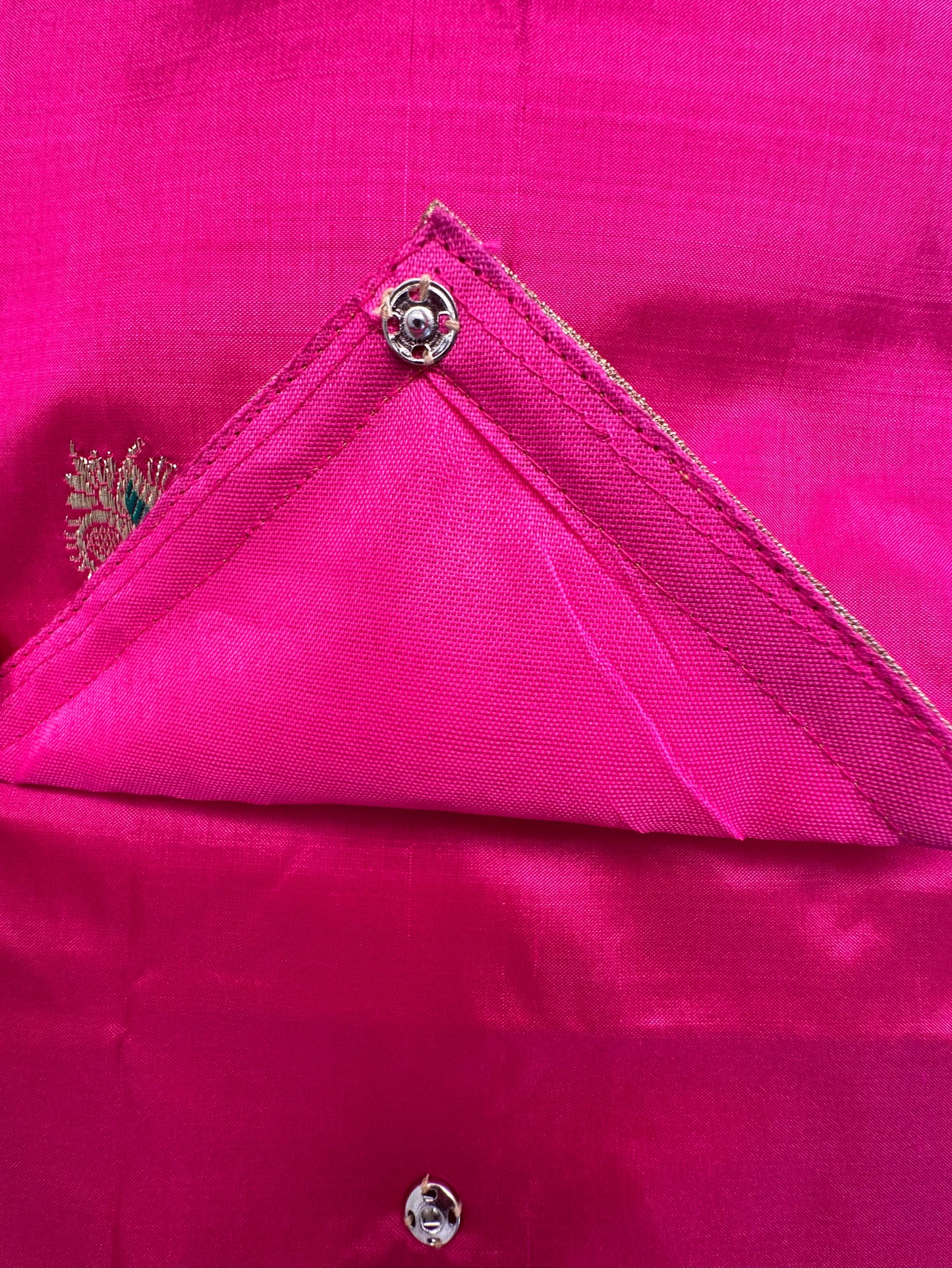Magenta Pure Silk Saree Bag With Pouch