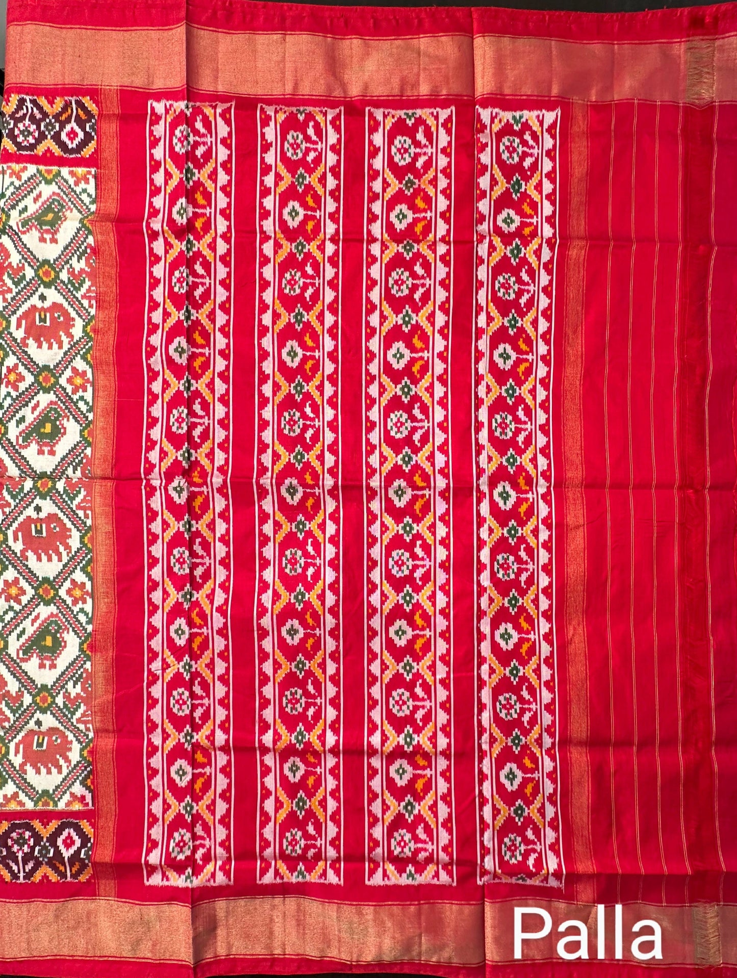 Off White-Red Patola Handloom Silk Saree