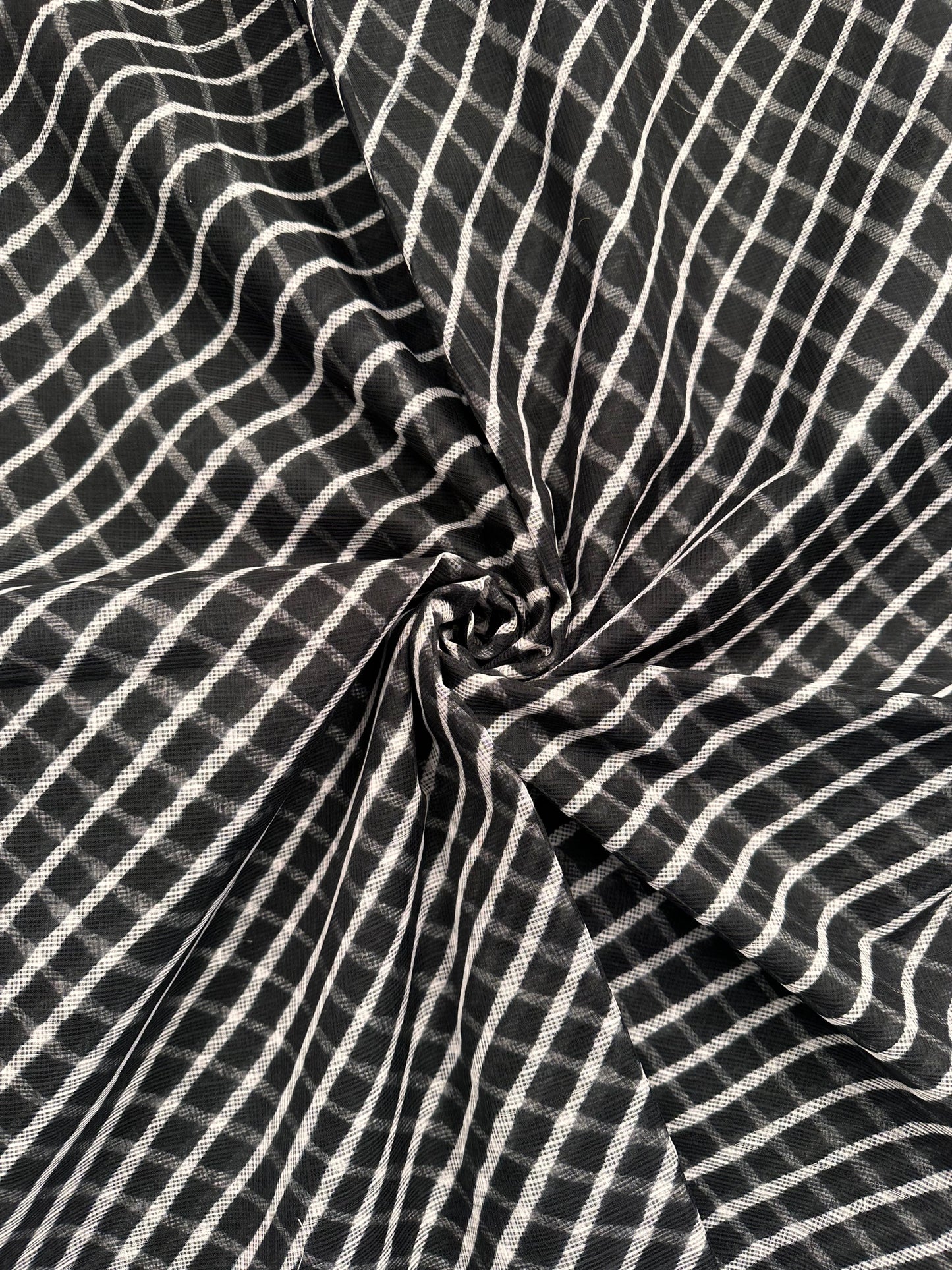 Black Khat Leheriya Kota Doria Pure Cotton Saree