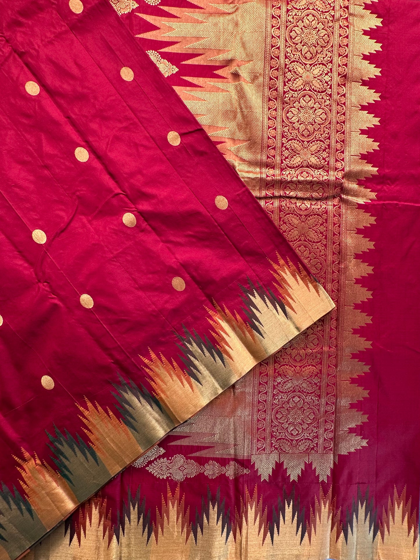 Madurai Temple Buta Pure Silk Saree