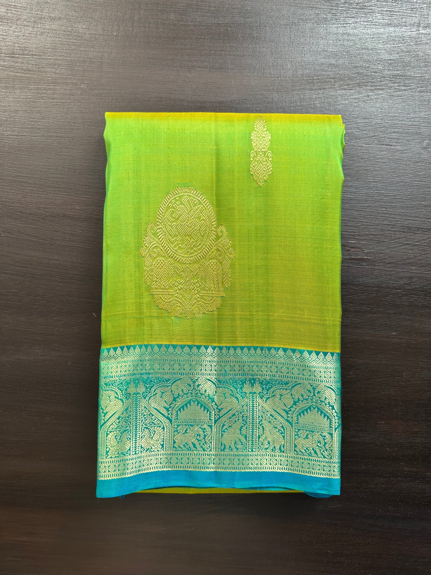 Parrot Green Handloom Kanjivaram Pure Silk Saree
