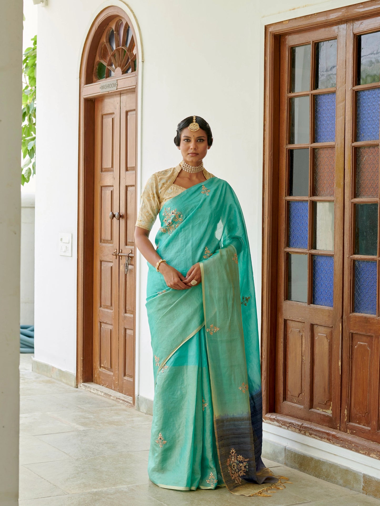 Firozi Tussar Saree With Zari Work