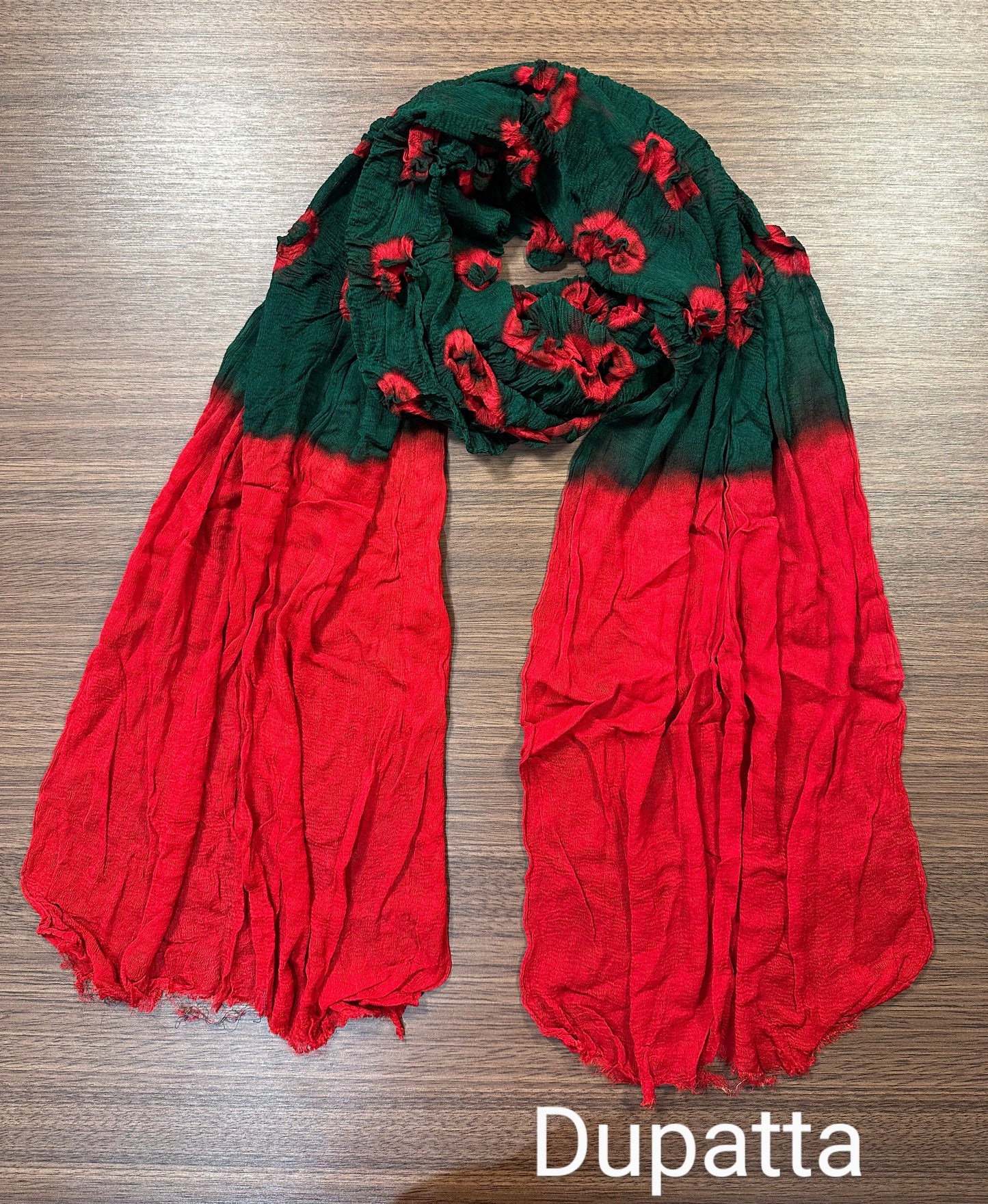 red and green bandhej dupatta