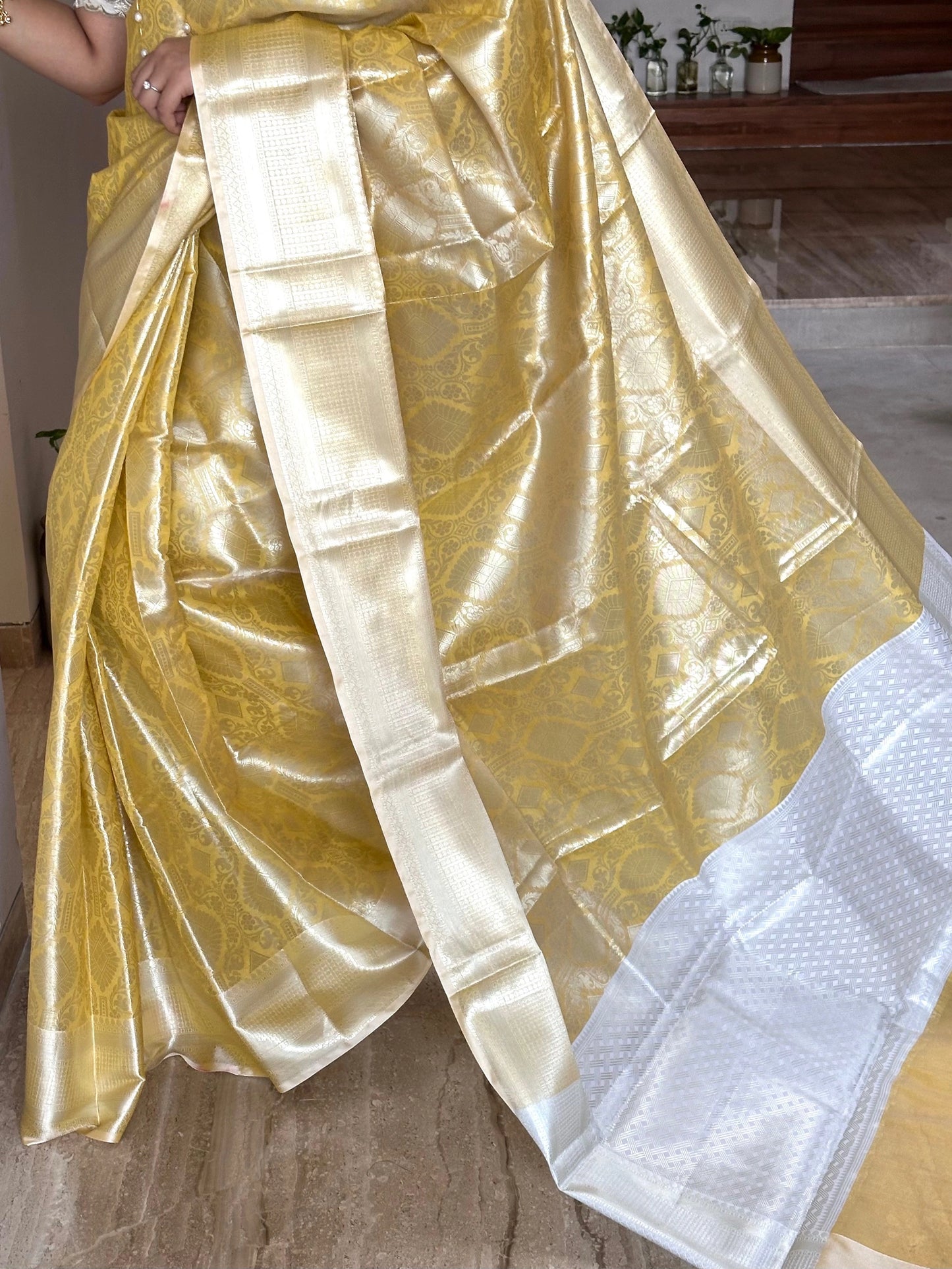Yellow Saadagi Tissue Saree