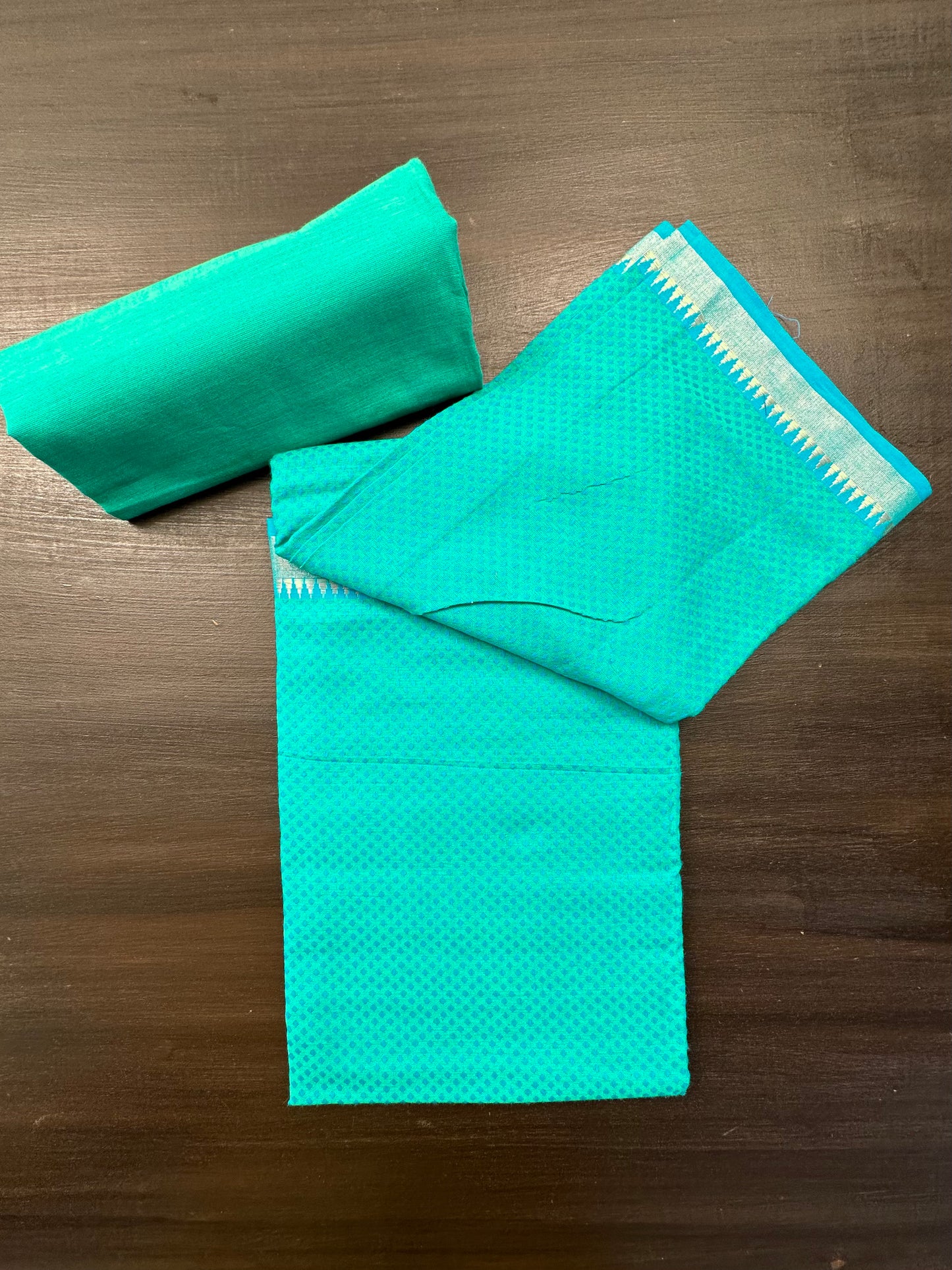 Sea Green Handloom Emboss Cotton 3-Piece Suit