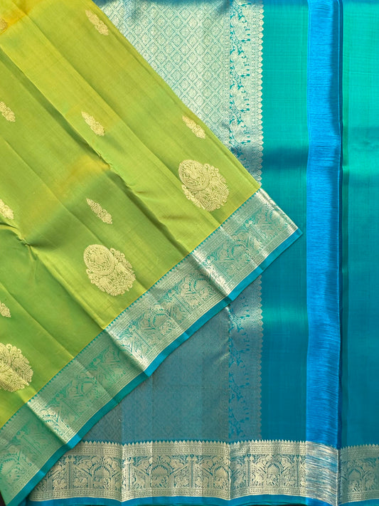Parrot Green  Handloom Kanjivaram Pure Silk Saree