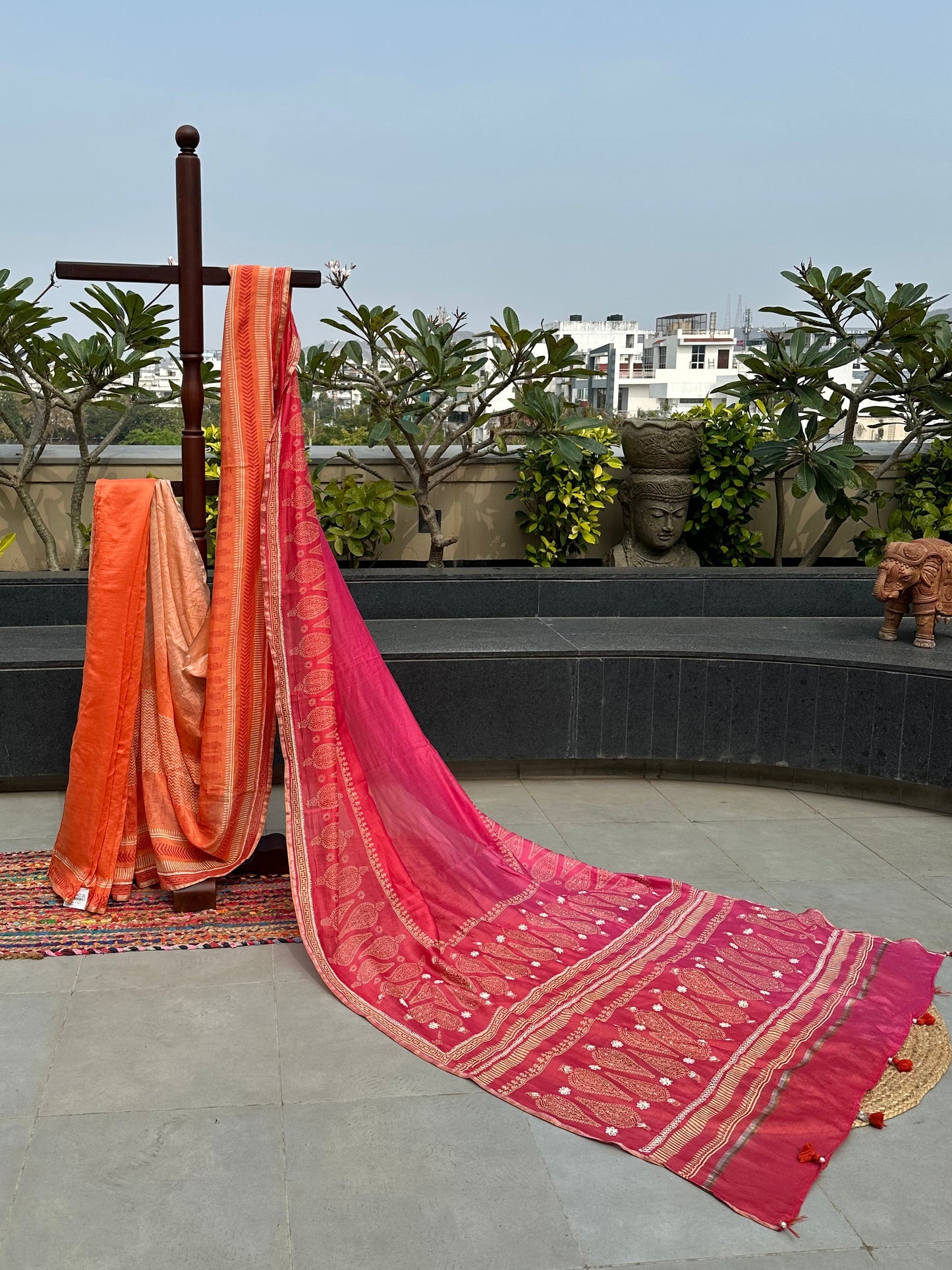 Coral Pink-Rani Block Print Chanderi Saree With Kaantha Stitch