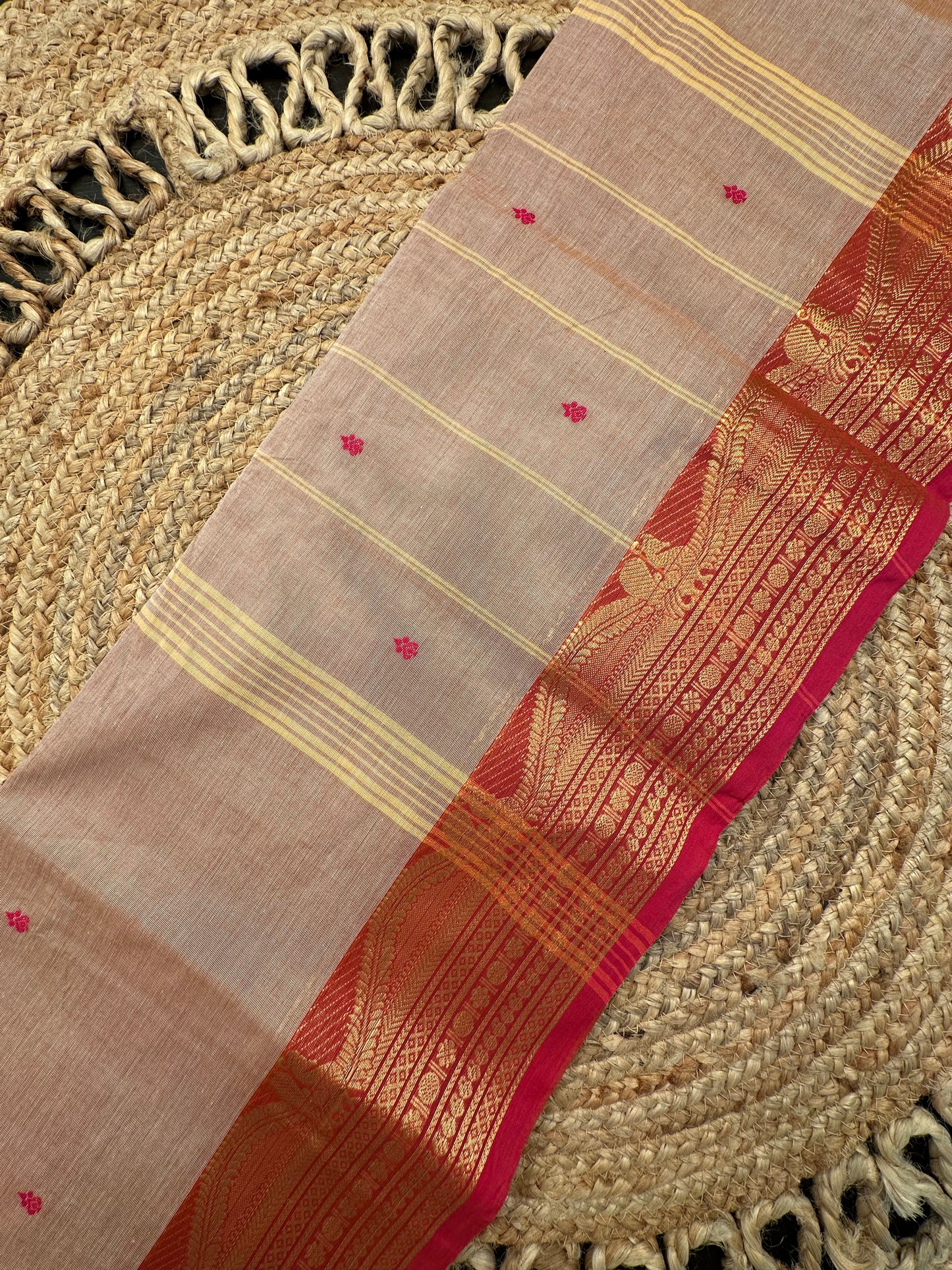 Beige Narayanpet Cotton Saree