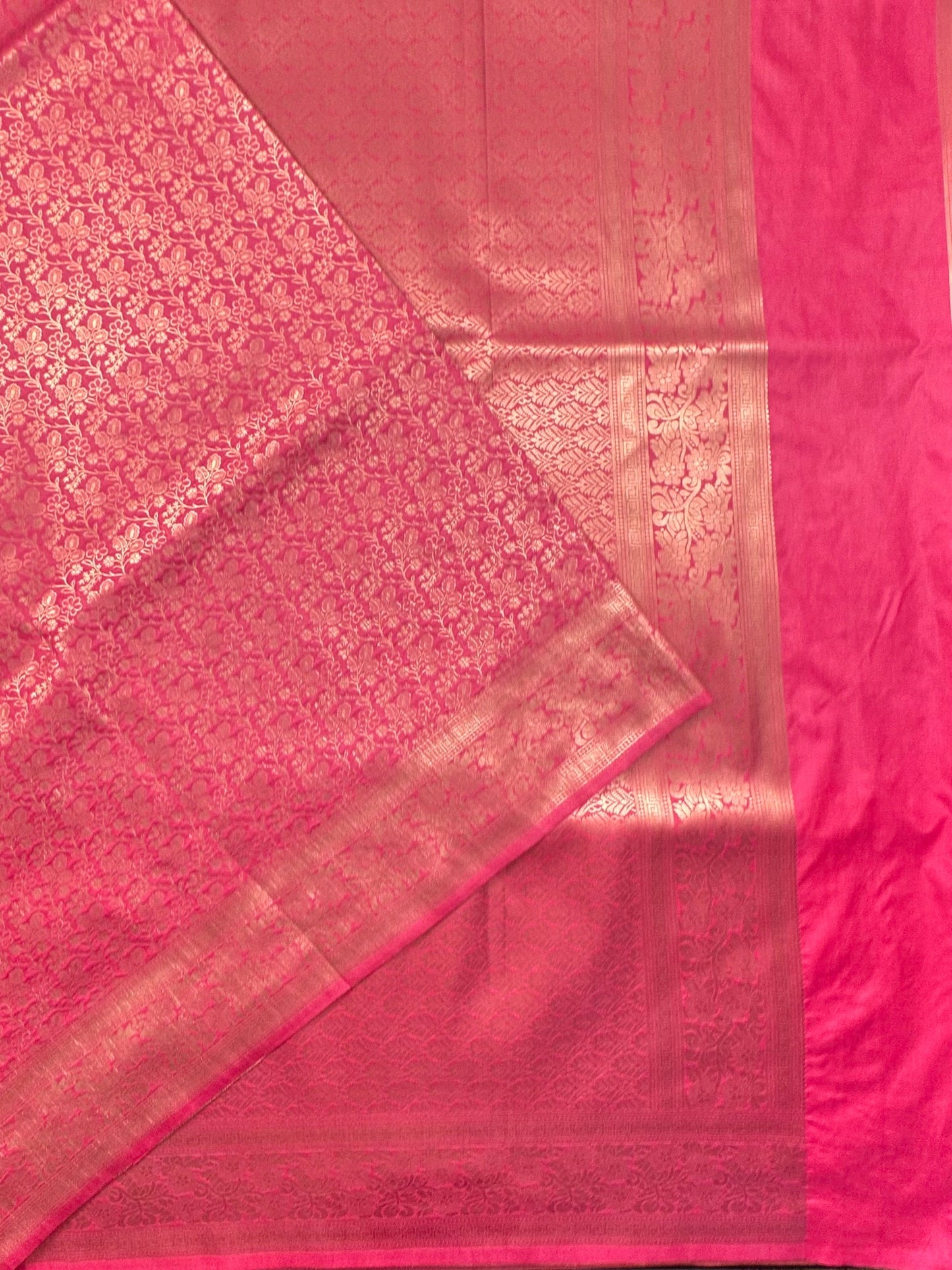 Pink Jamawar Artificial Silk Saree