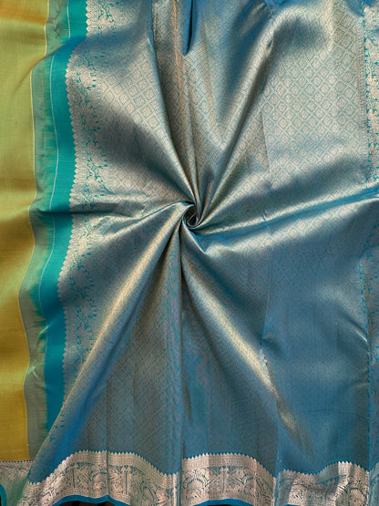Parrot Green  Handloom Kanjivaram Pure Silk Saree