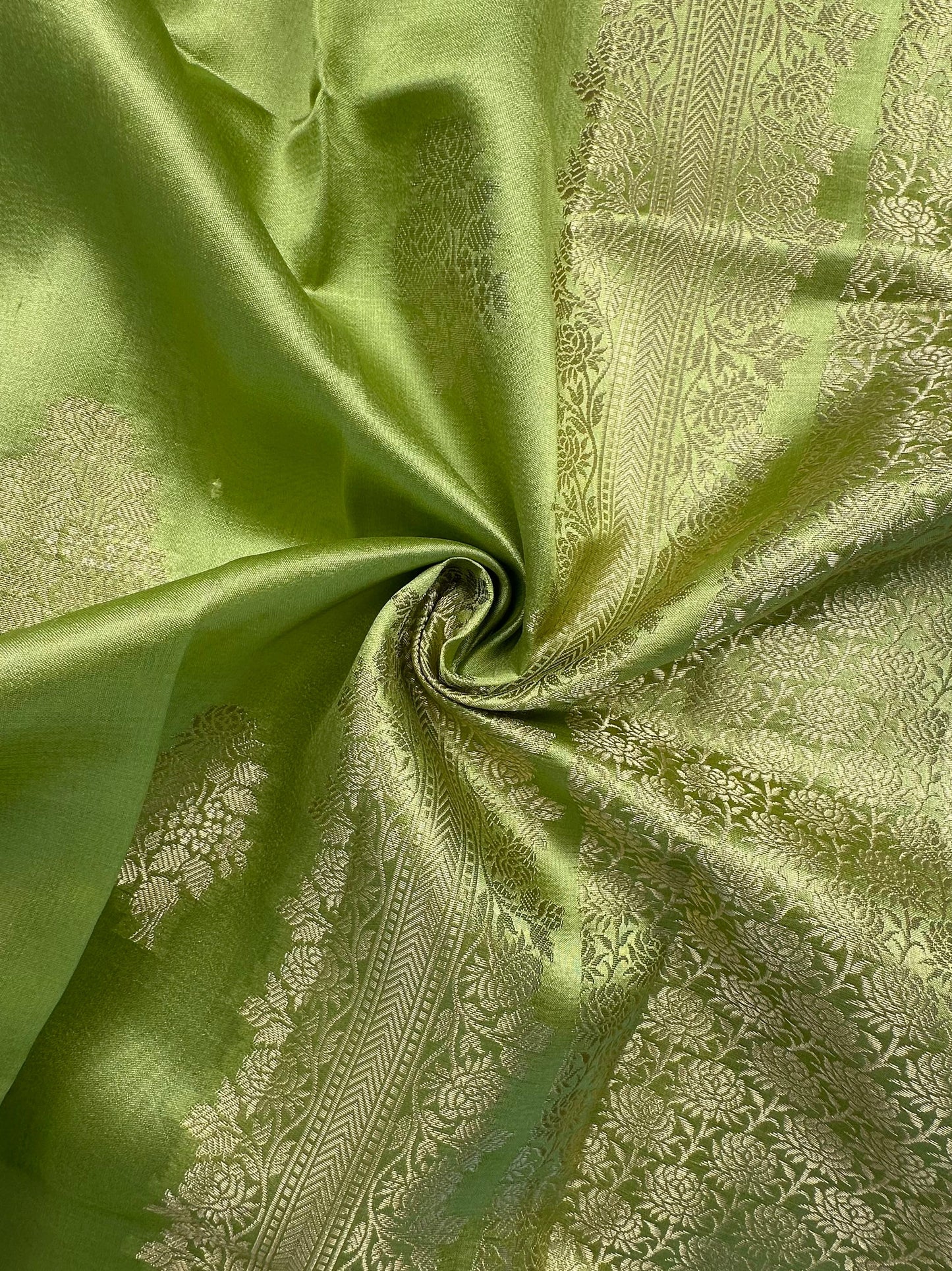 Pista Green Vishakha Pure Silk Saree