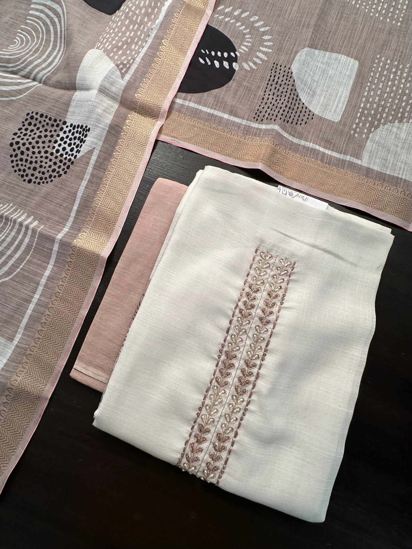 Off White-Beige Necktie Fancy Cotton 3-Piece Suit