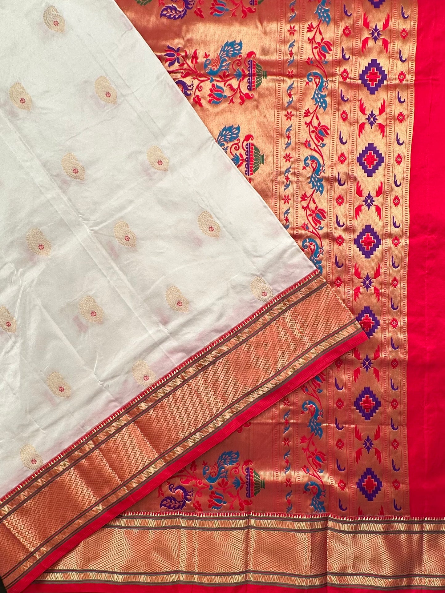 Off White-Red Paithini Silk Saree