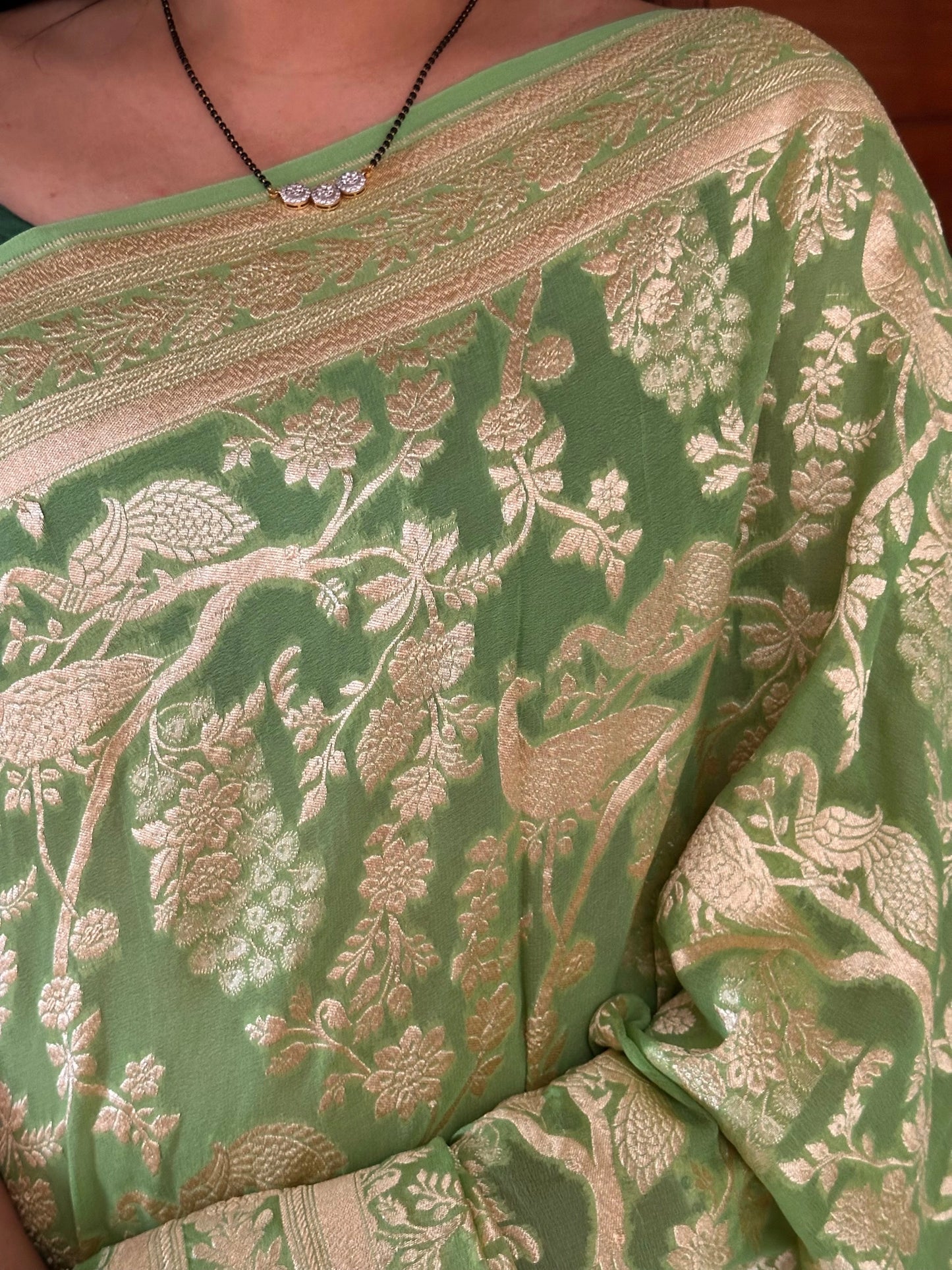 Parrot Green Khaddi Jaal Pure Georgette Saree