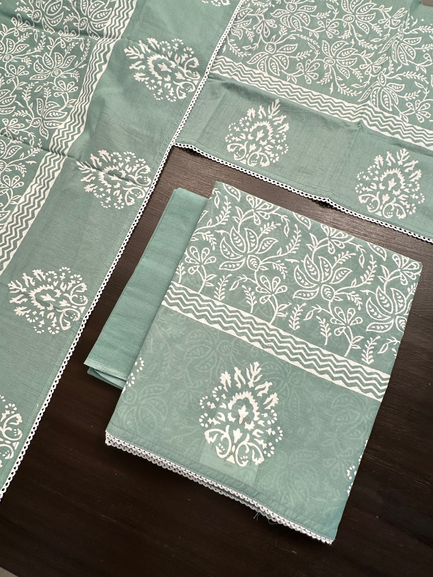 Pista Green Printed Pure Cotton Suit