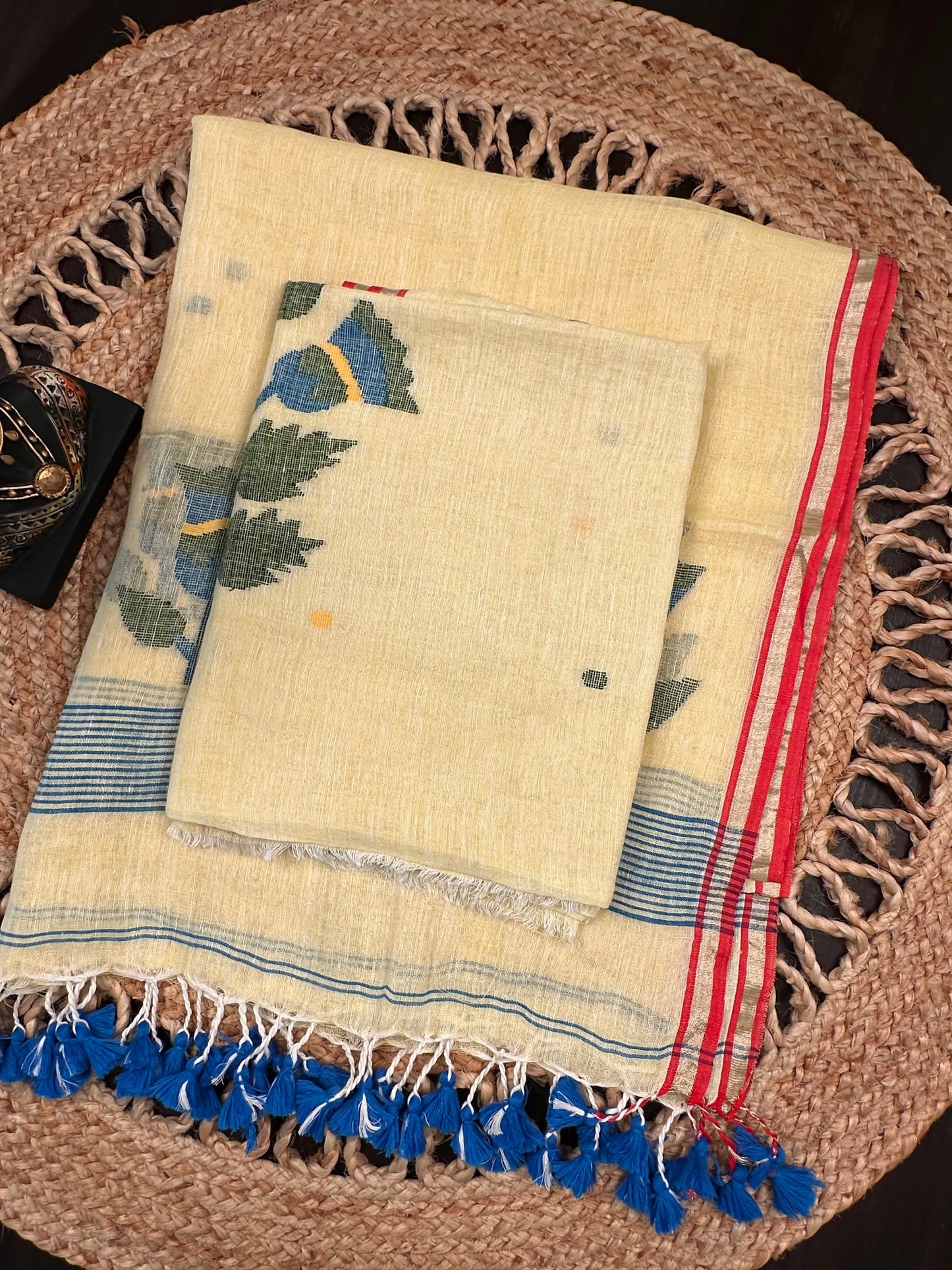 Pale Yellow Linen Dhakai 2 Piece Kurta Dupatta Unstitched Set
