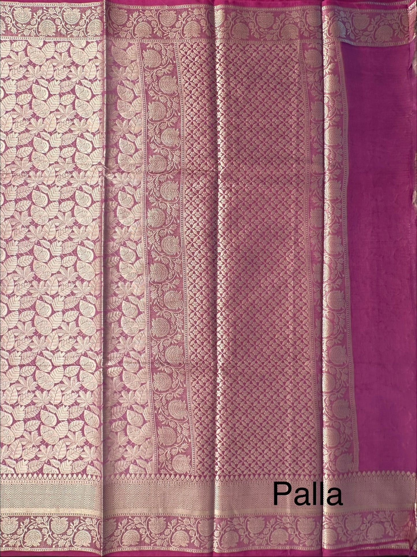 Magenta Vartika Tissue Saree