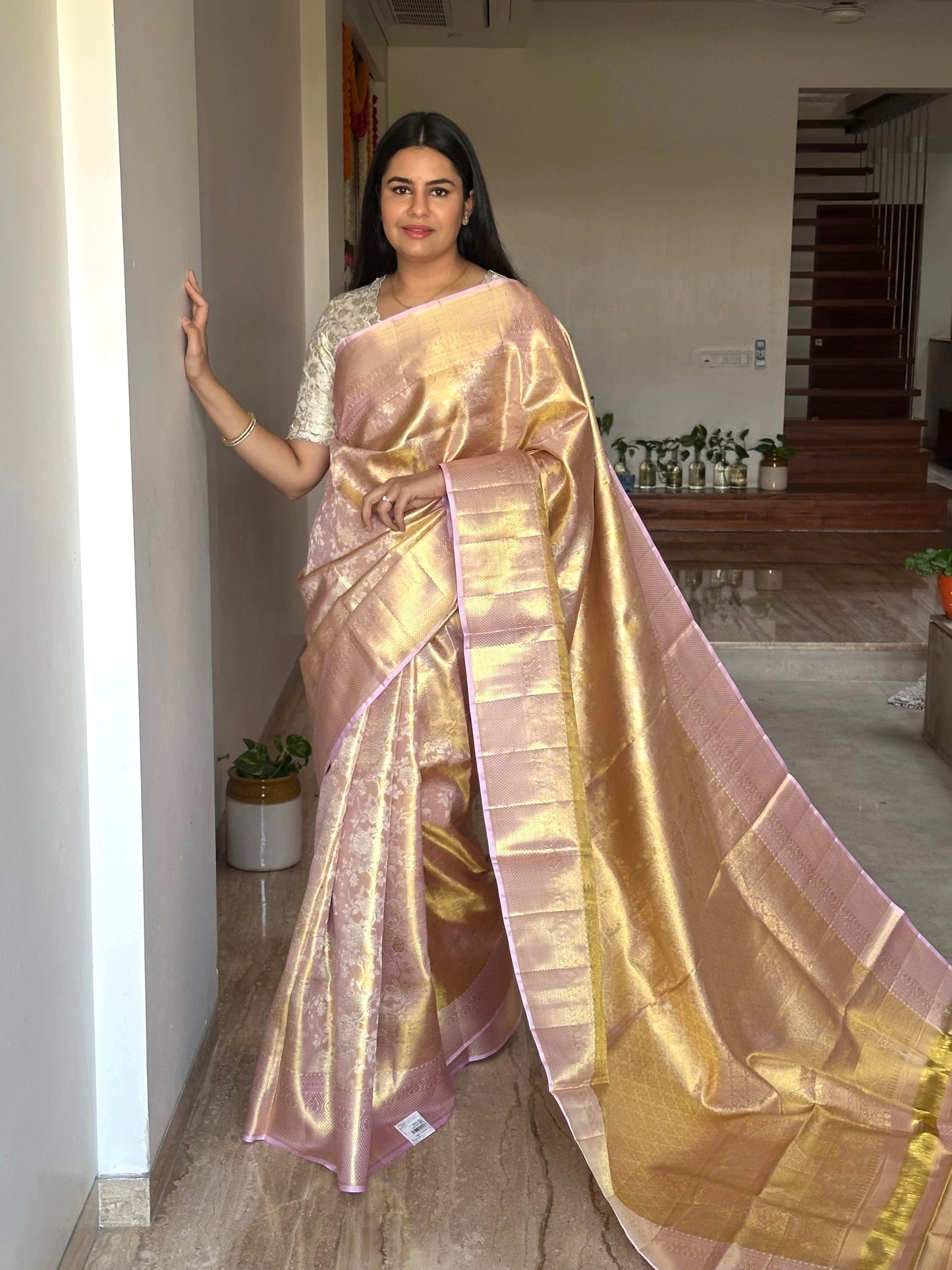 Baby Pink Handloom Jamawar Pure Tissue Silk Saree
