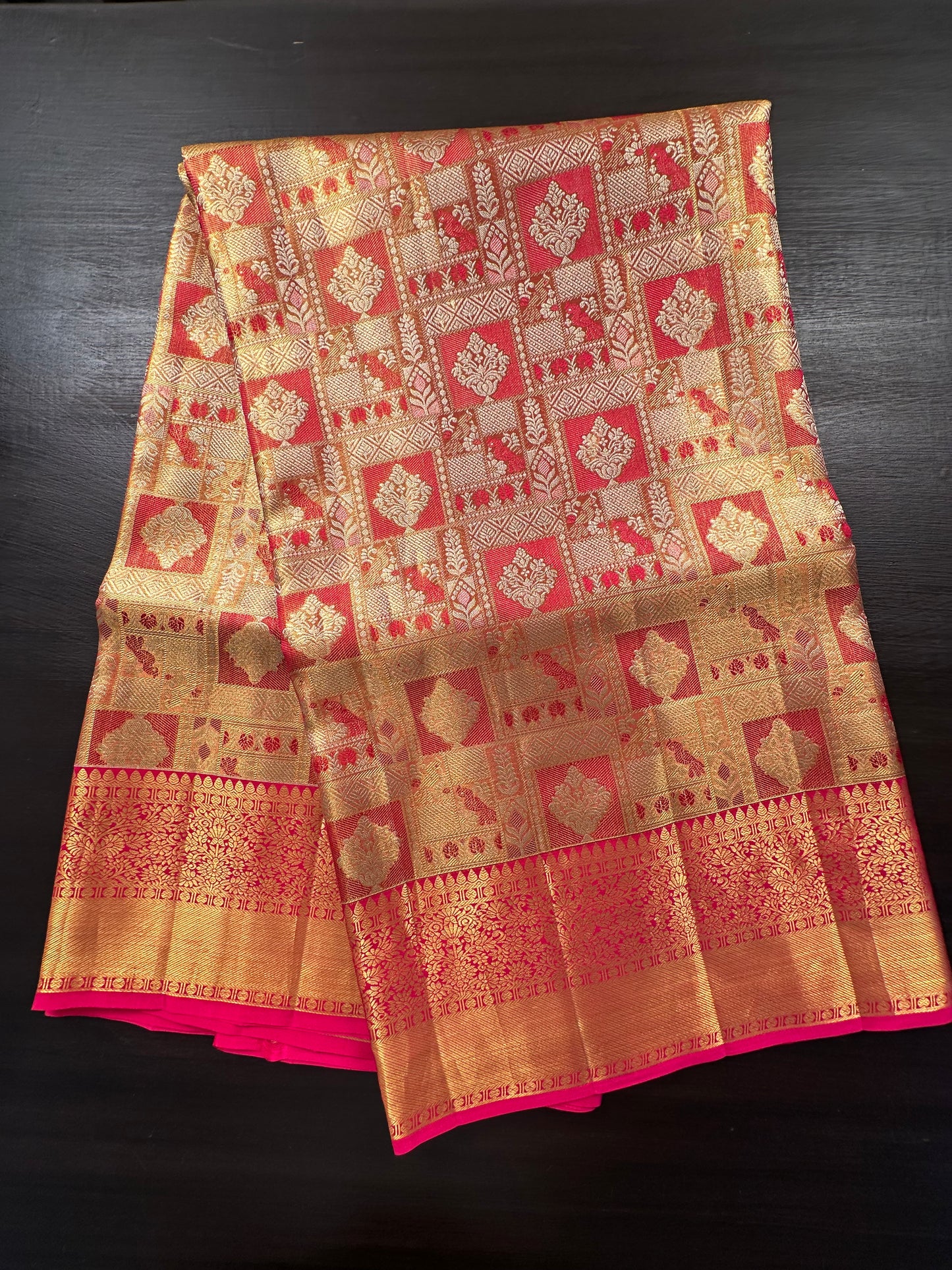 Golden-Rani Handloom  Jamawar Pure Tissue Silk Saree