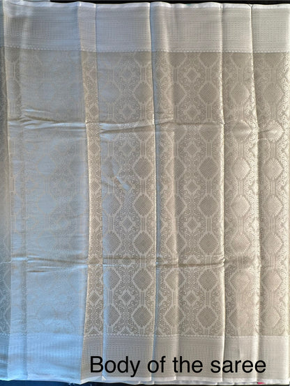 Saadagi Tissue Saree